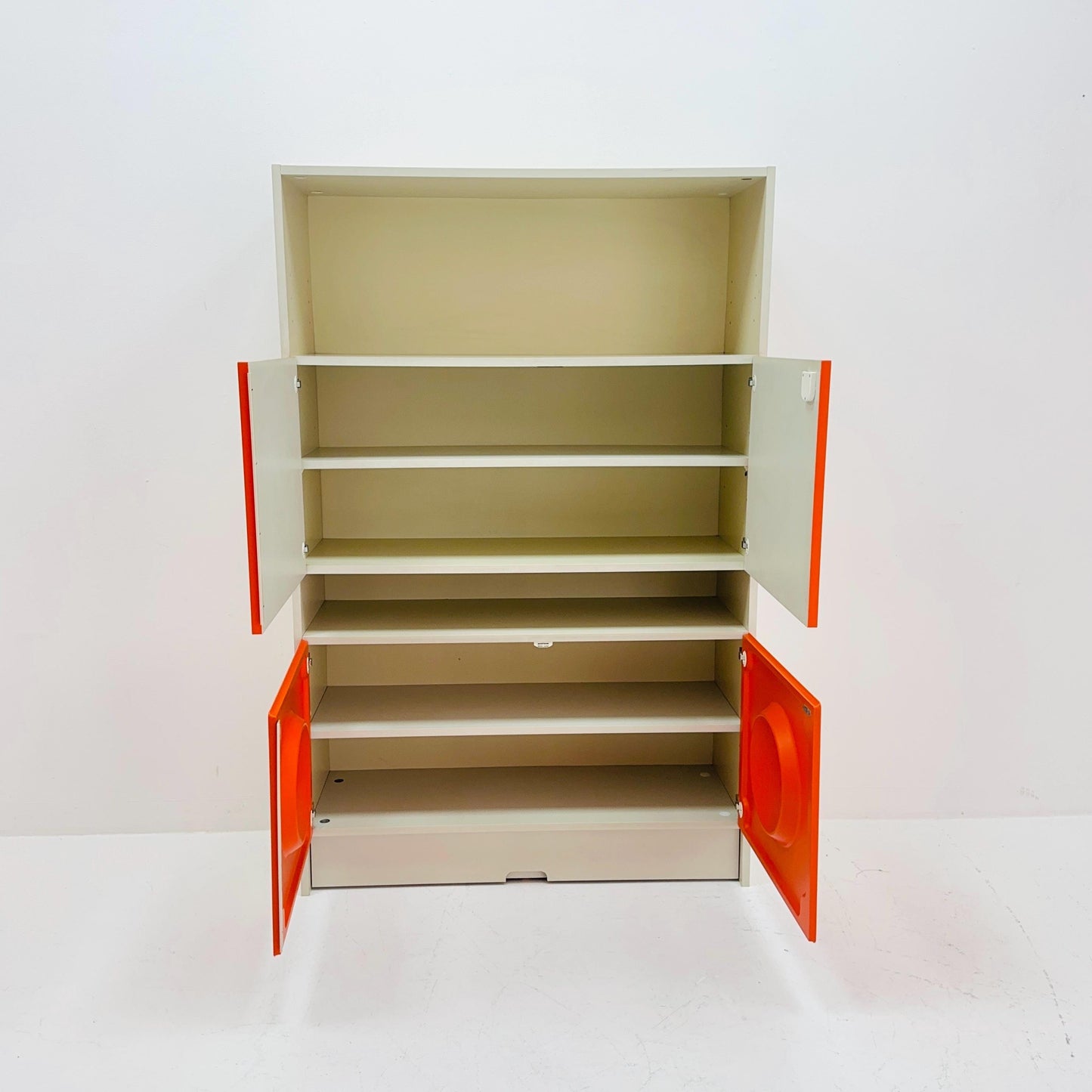 Space age Vintage Gwinner Deutschland Cabinet 1970s