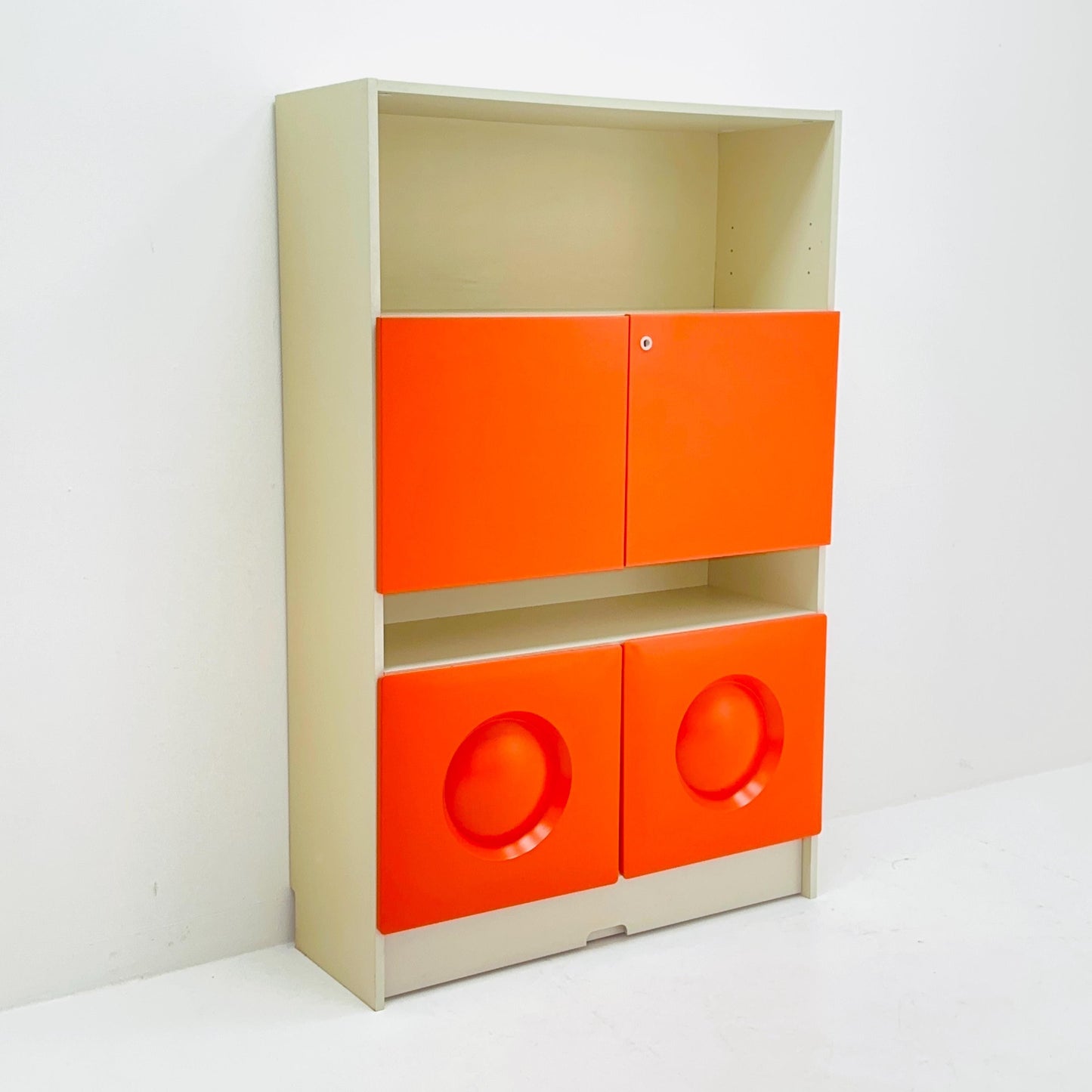 Space age Vintage Gwinner Deutschland Cabinet 1970s