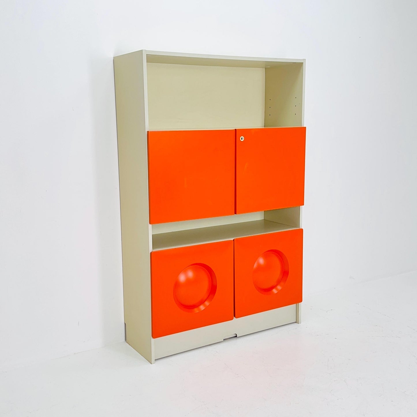 Space age Vintage Gwinner Deutschland Cabinet 1970s
