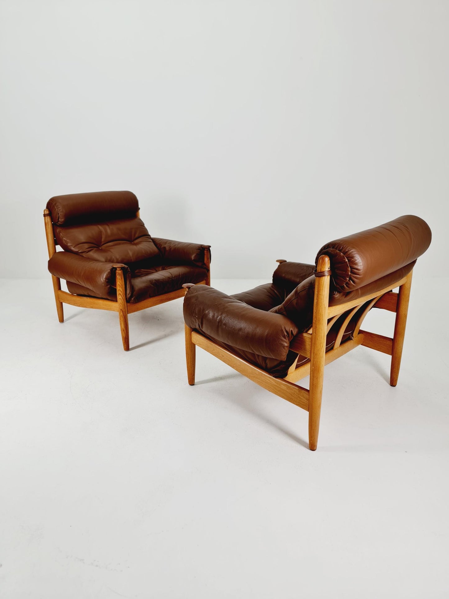 mid century armchairs By Eric Merthen for ire möbler in leather and Oak wood , Sweden 1960s Set of 2