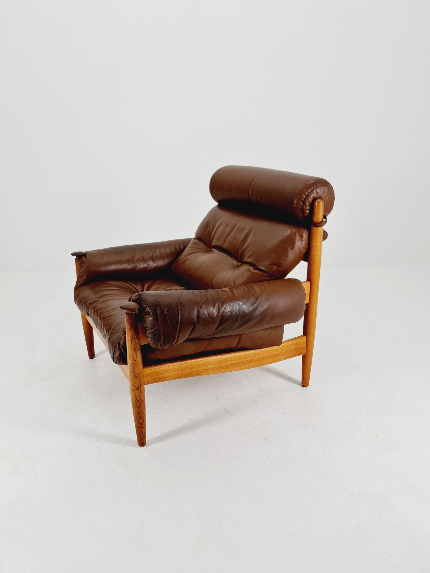 mid century armchairs By Eric Merthen for ire möbler in leather and Oak wood , Sweden 1960s
