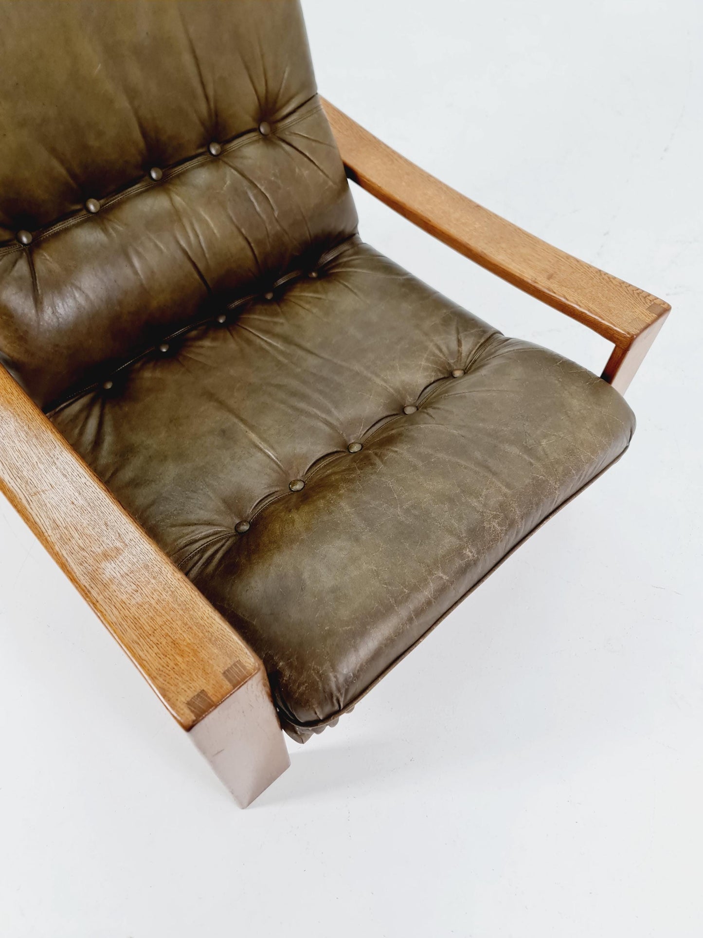 Mid Century Scandinavian Solid Oak & Leather lounge chair/ Easy chair 1960s