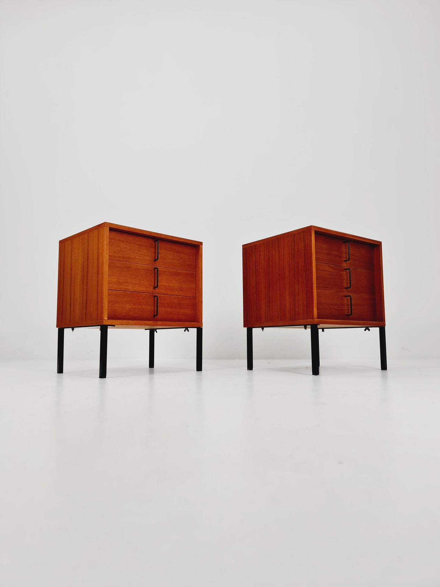 Midcentury German teak chest of drawers by Günther Renkel for Rego Möbel 1960s