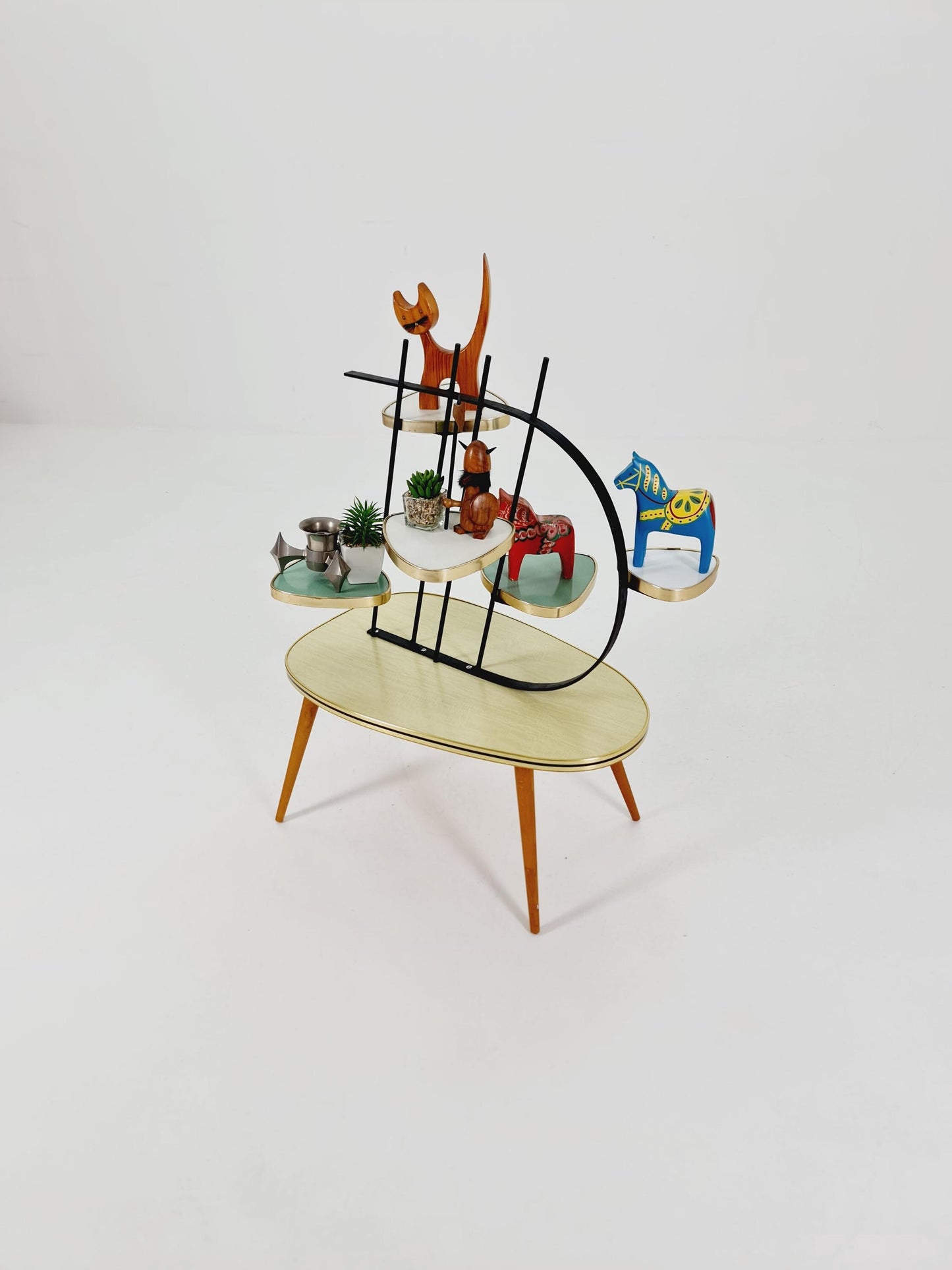 Big 1950s German Plant Stand, Colorful Vintage Mid-Century Minimalist Indoor Plant Stand Side Table Retro flower table