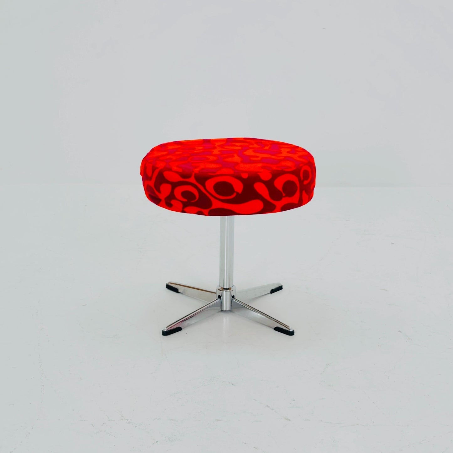 Mid century tulip stool space age design 1970s Germany