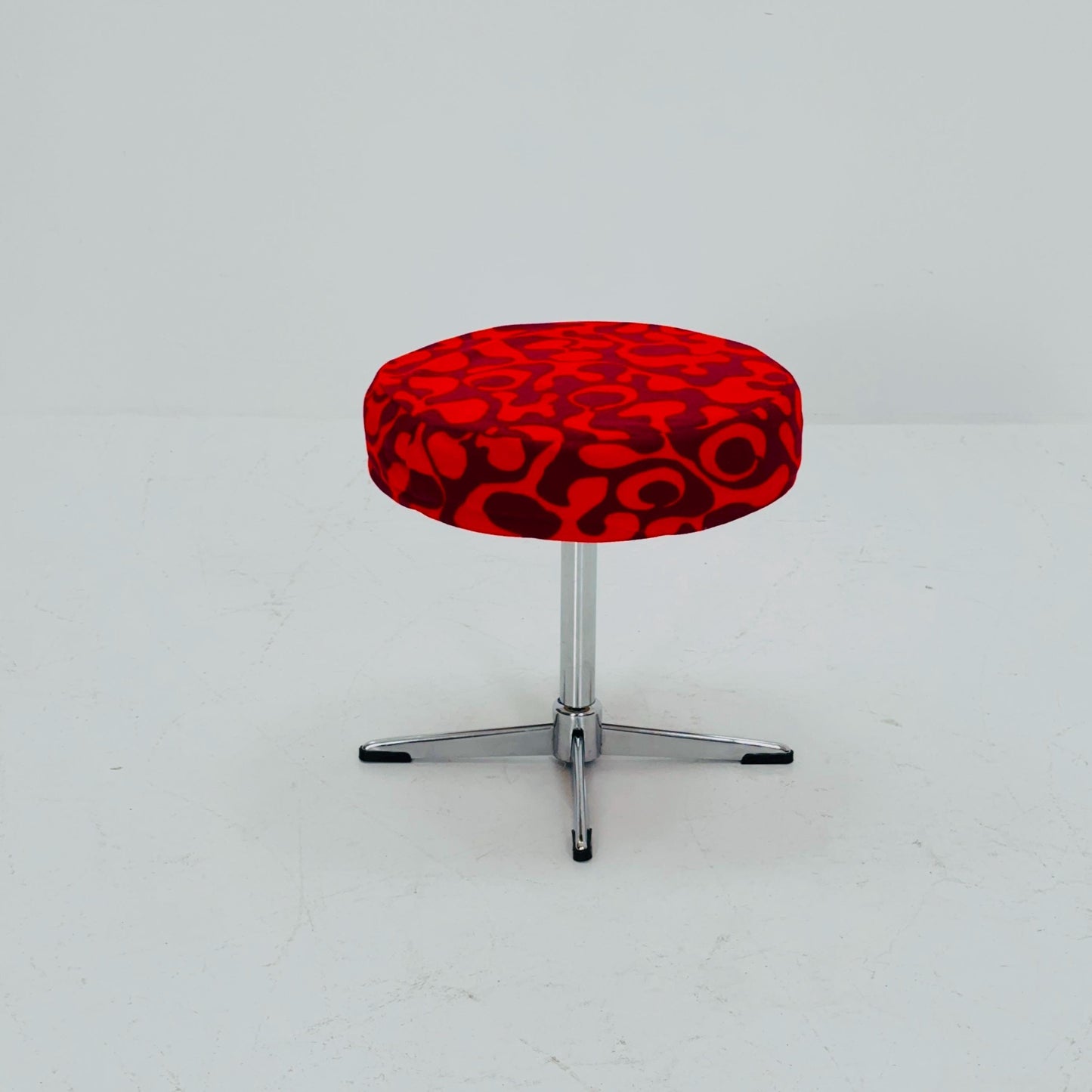 Mid century tulip stool space age design 1970s Germany