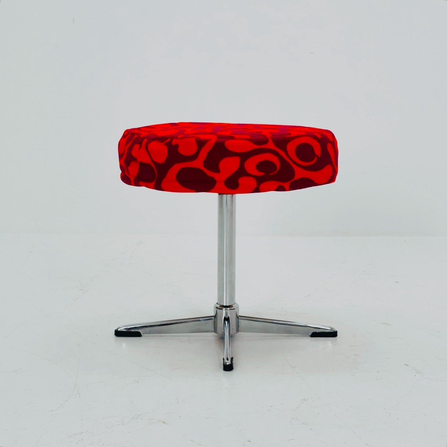 Mid century tulip stool space age design 1970s Germany