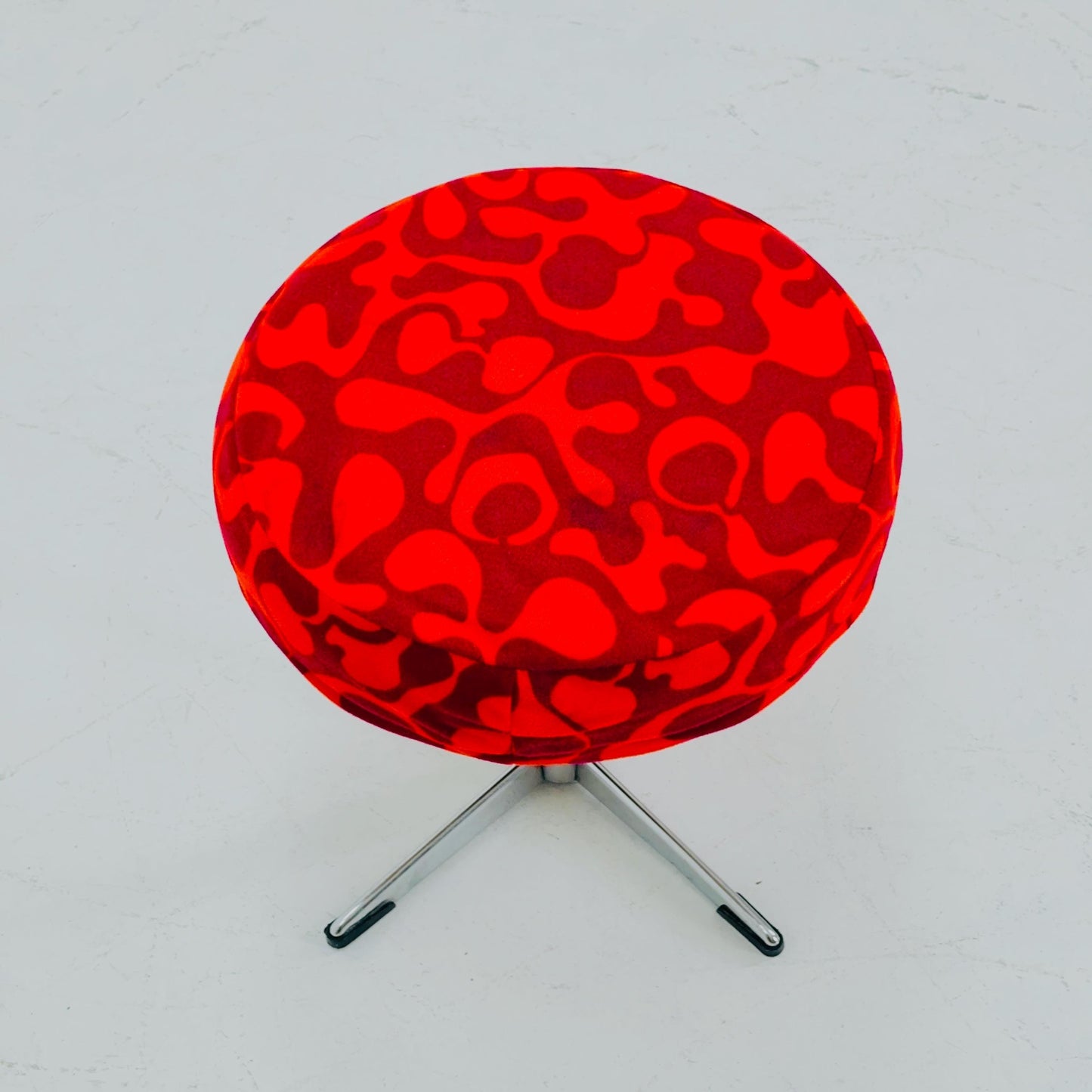 Mid century tulip stool space age design 1970s Germany
