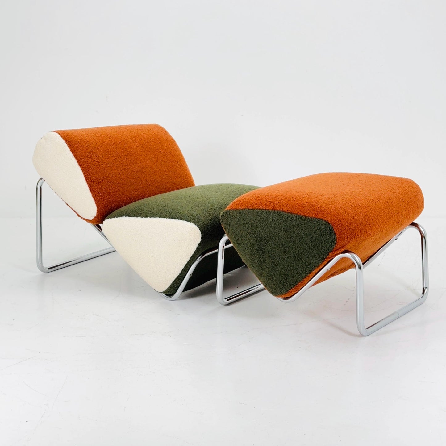 Set of 2 Mid century lounge chair and ottoman by Peter Brown for TH Brown 1980s
