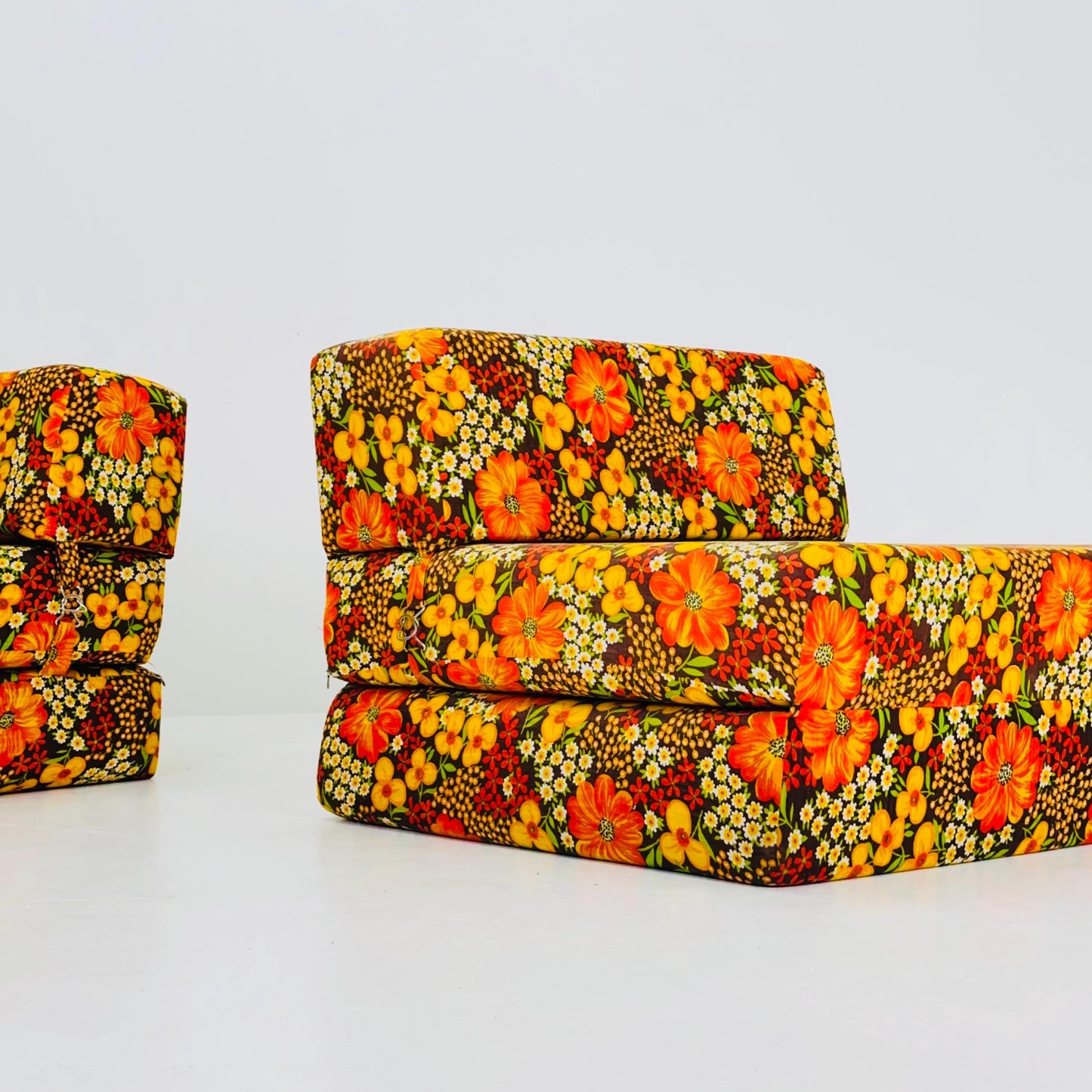 1 of 2 Mid century Space Age Lounge Chair-Bed | Floral retro Pattern Germany 1980s