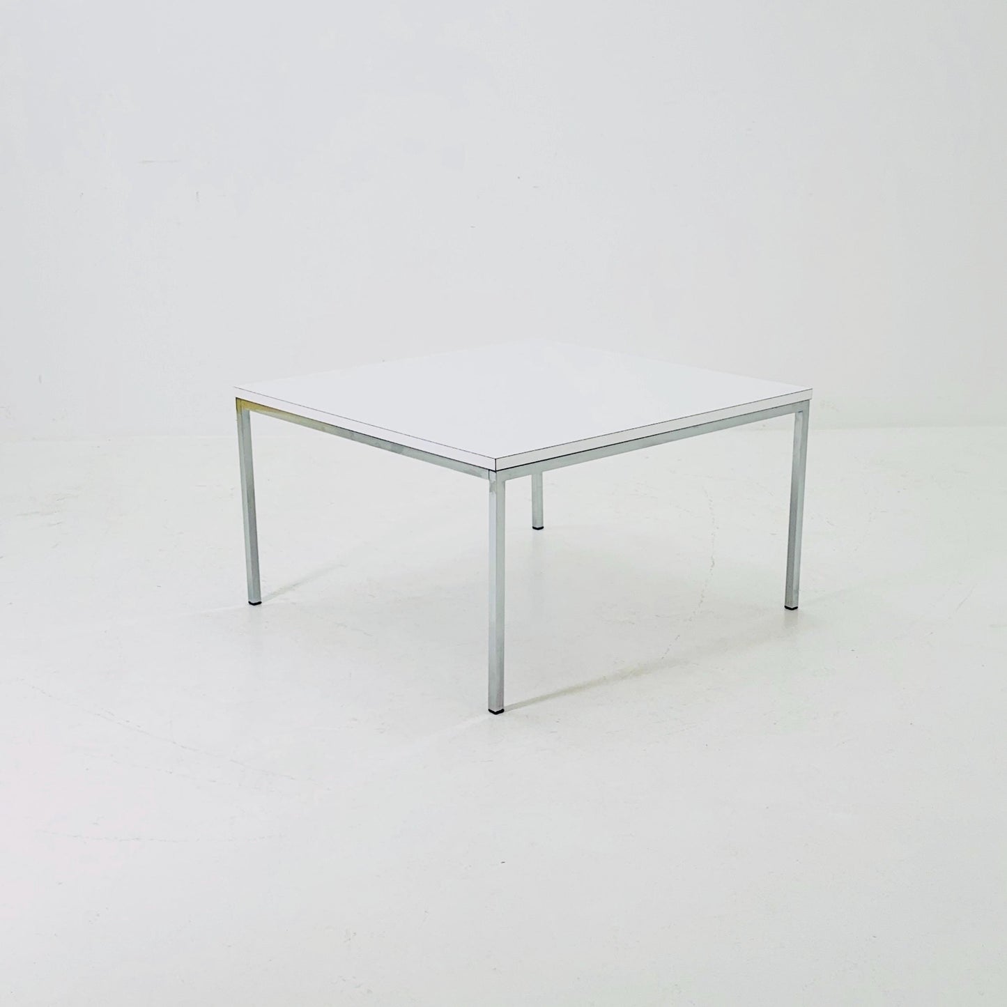 Mid century white coffee Table from Läsko Studioform International, 1980s German