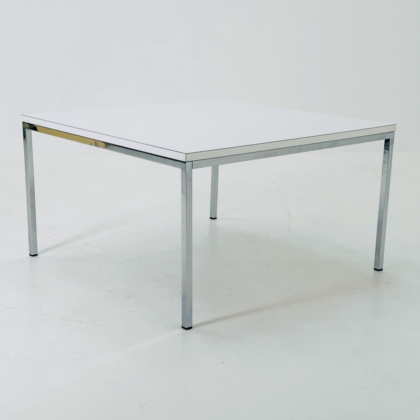 Mid century white coffee Table from Läsko Studioform International, 1980s German