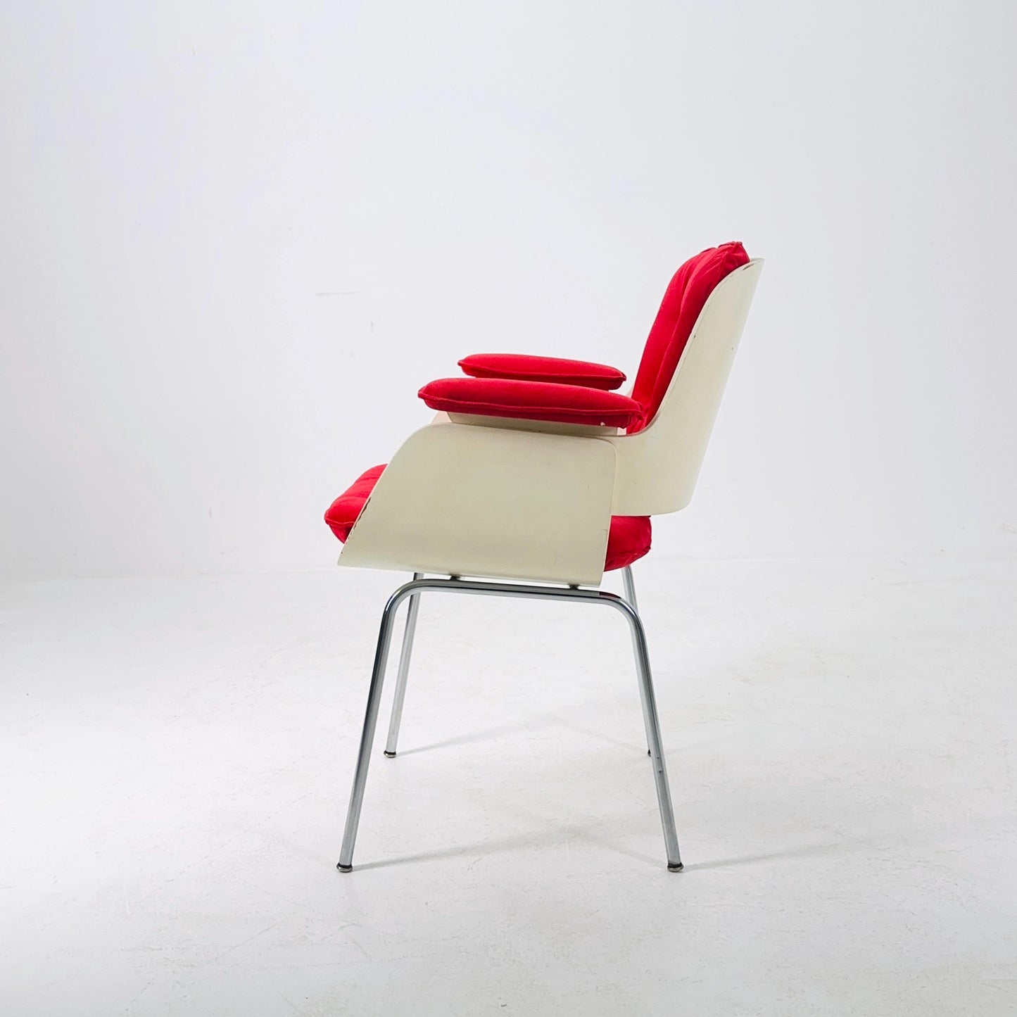 Mid century Red D48 armchairs by Hans Könecke, for Tecta Germany 1970s