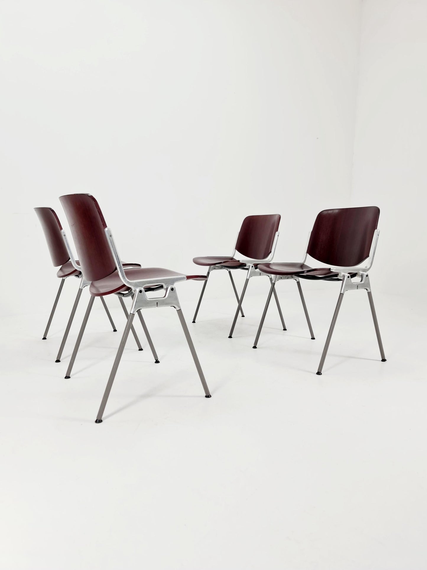 Set of 4 Italian Mid-Century Modern DSC Chairs by Giancarlo Piretti for Castelli / Anonima Castelli, 1970s