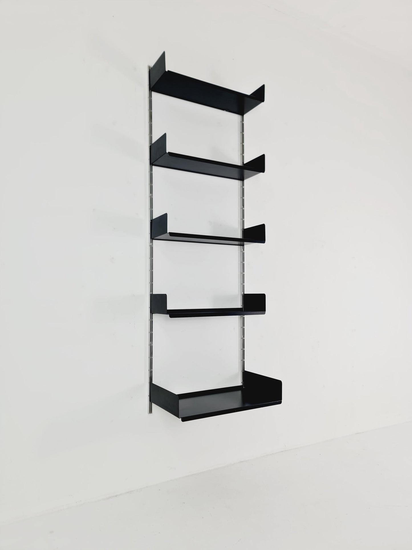 Rare Vintage shelving Unit "606", Dieter Rams for Vitsœ, 1950s