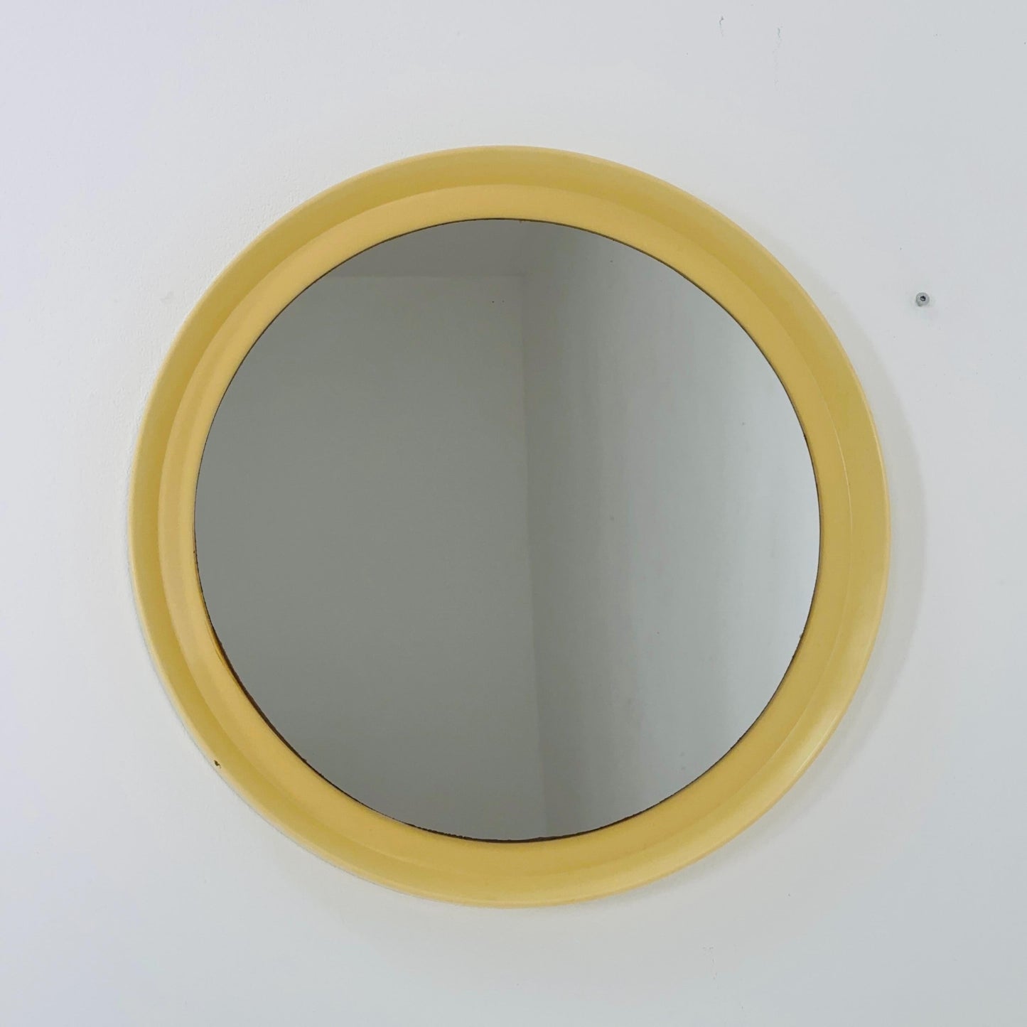 Space Age \Mid-Century beige Round Mirror, 1970s Germany
