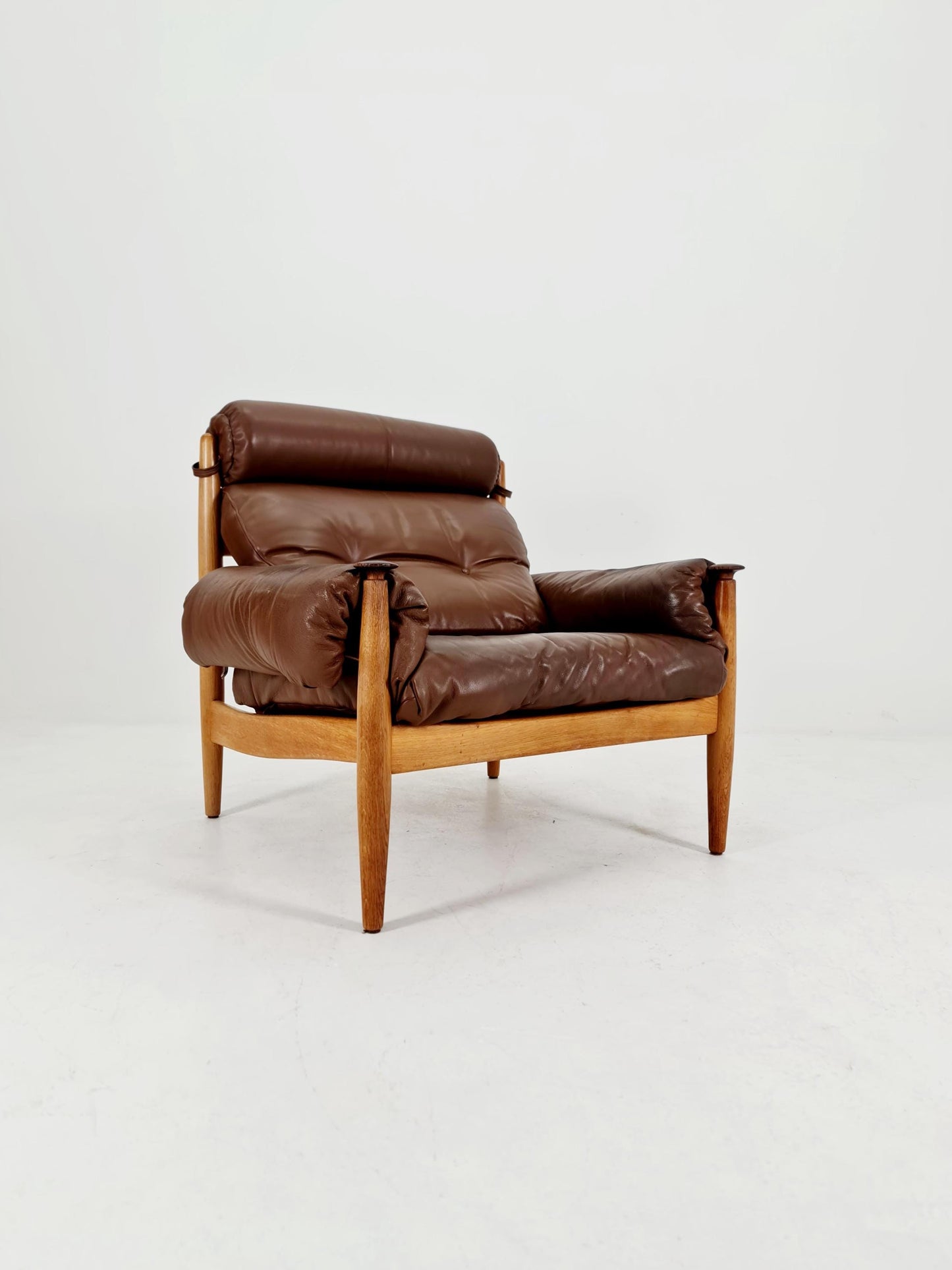 mid century armchairs By Eric Merthen for ire möbler in leather and Oak wood , Sweden 1960s