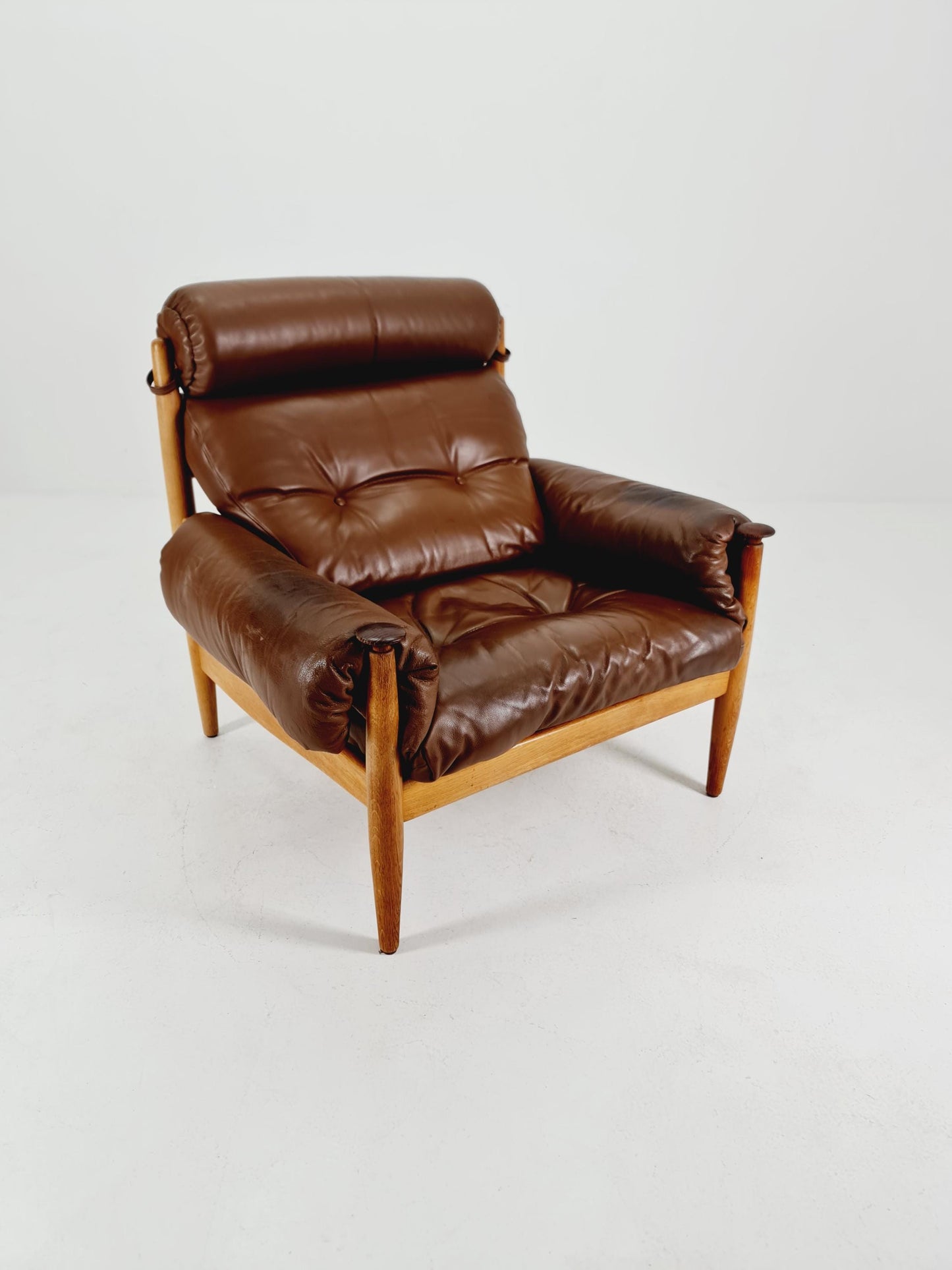 mid century armchairs By Eric Merthen for ire möbler in leather and Oak wood , Sweden 1960s