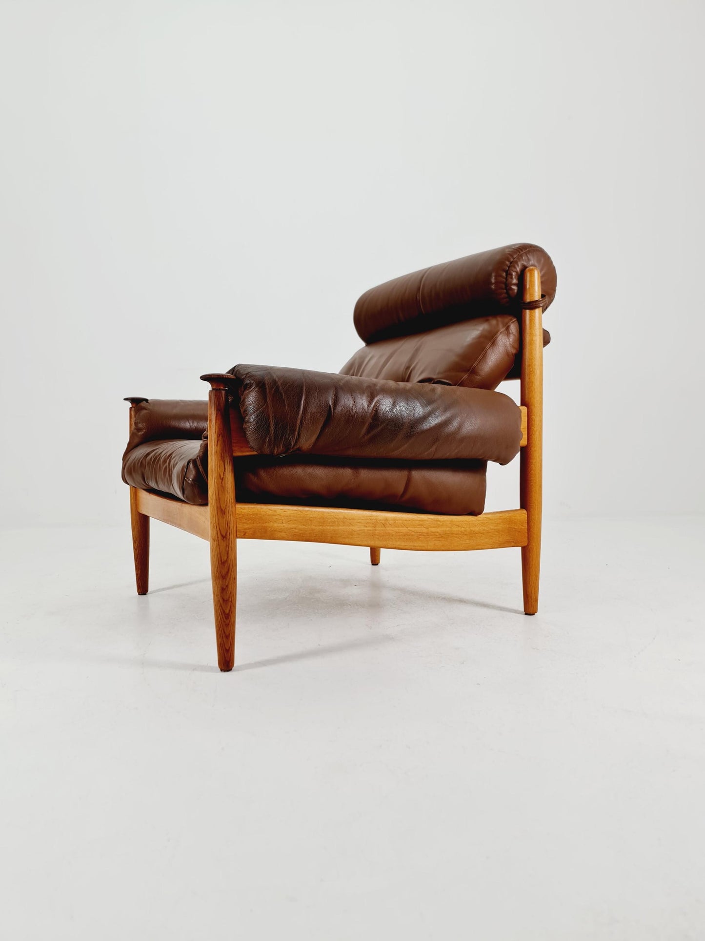 mid century armchairs By Eric Merthen for ire möbler in leather and Oak wood , Sweden 1960s