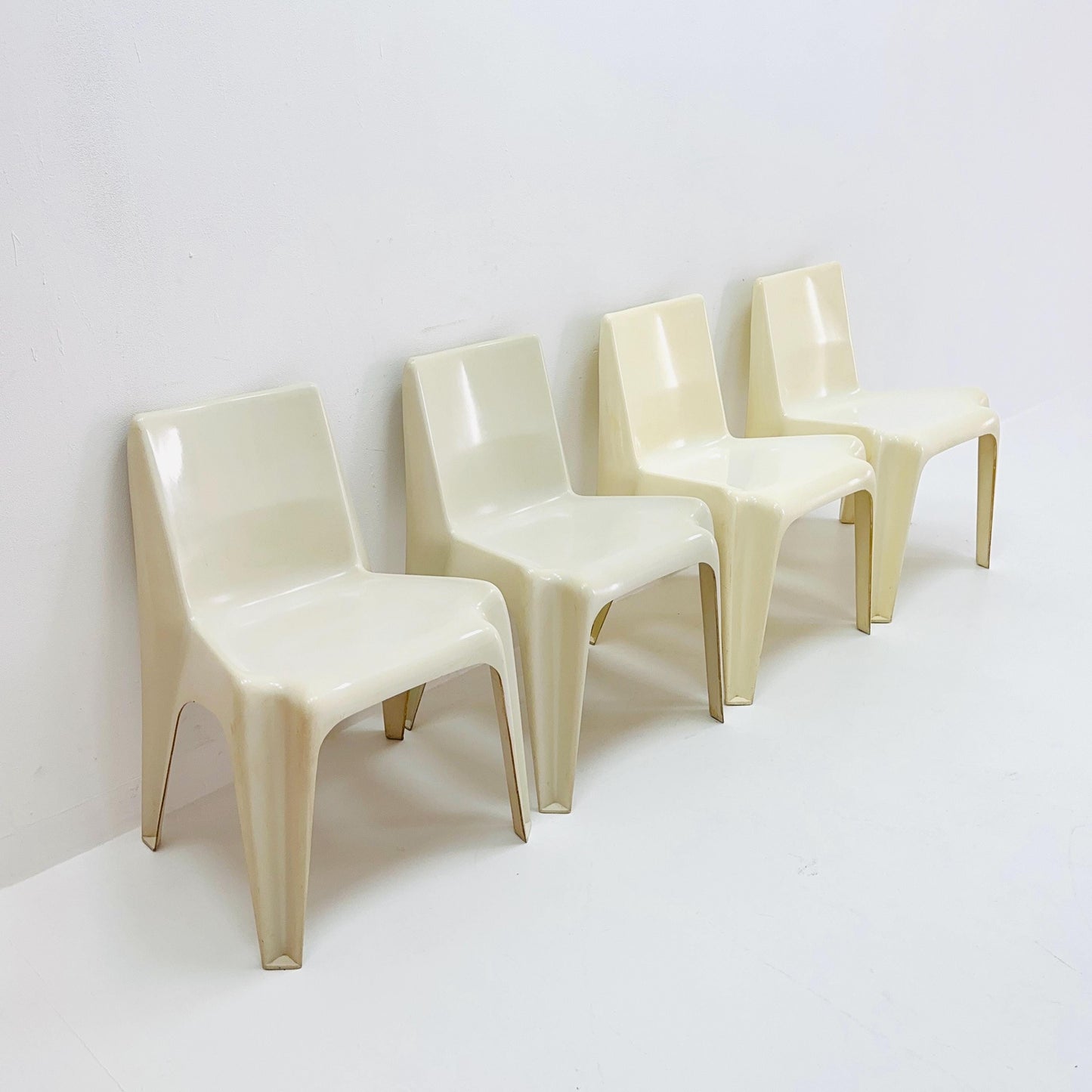 Space age Set of 4 cream white Dining chairs Bofinger BA1171 chair by Helmut Bätzner,1970 Germany