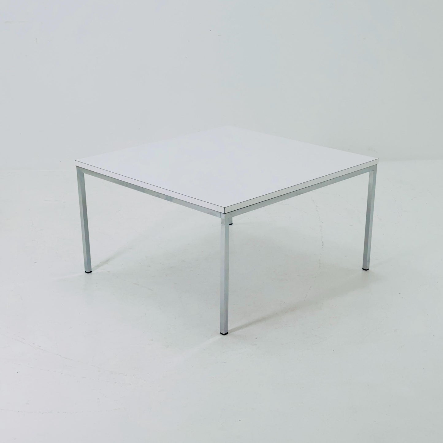 Mid century white coffee Table from Läsko Studioform International, 1980s German