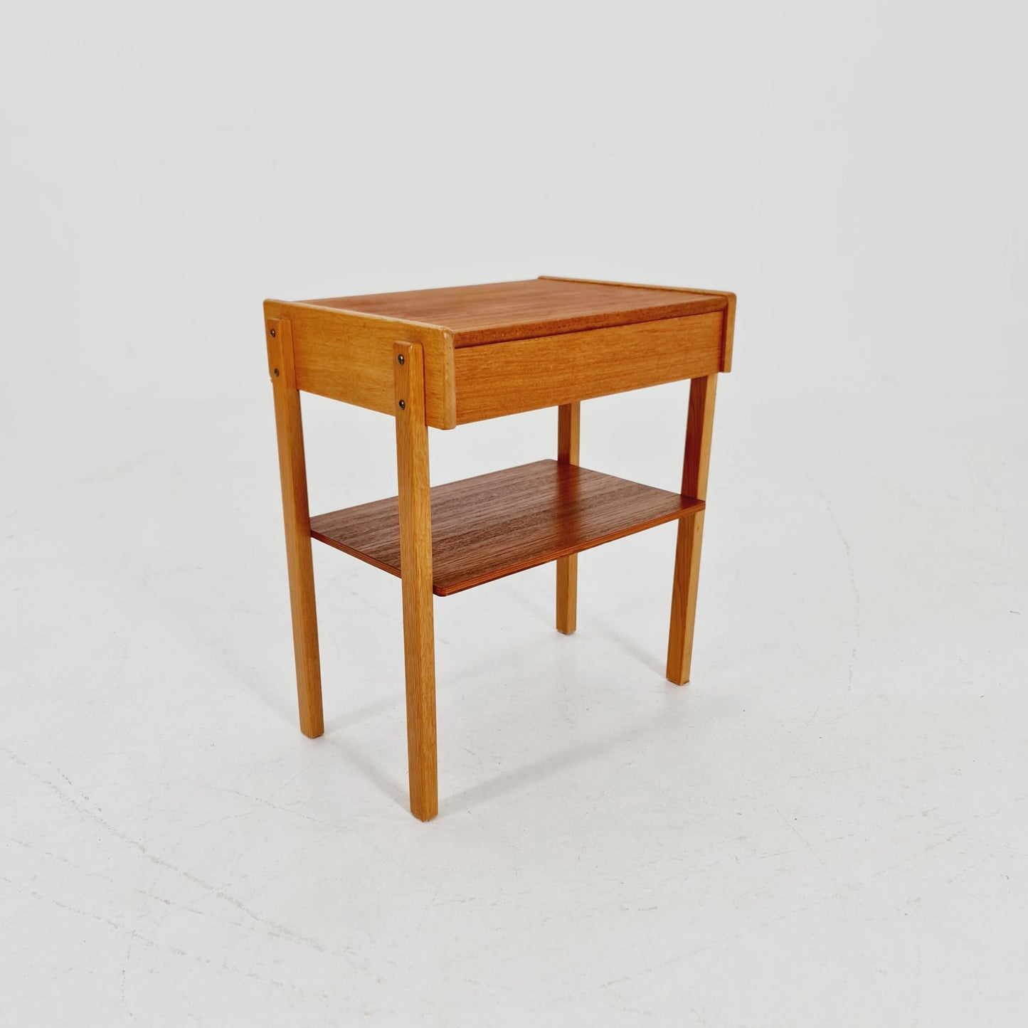 Midcentury Carlstrom & Co teak - Oak vintage side table/ bedside table/ night stand, 1960s