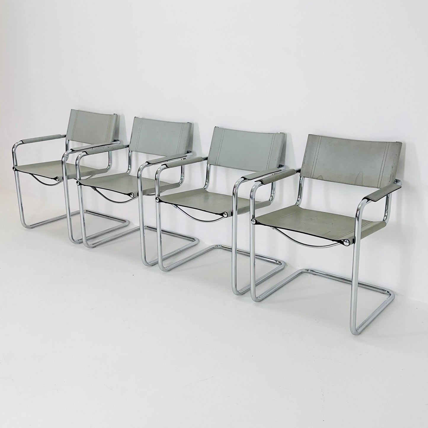 Set of 4 Mid century MG5 Centro Studi desk armchair by Mart Stam & Marcel Breuer for Matteo Grassi, 1970s Italy