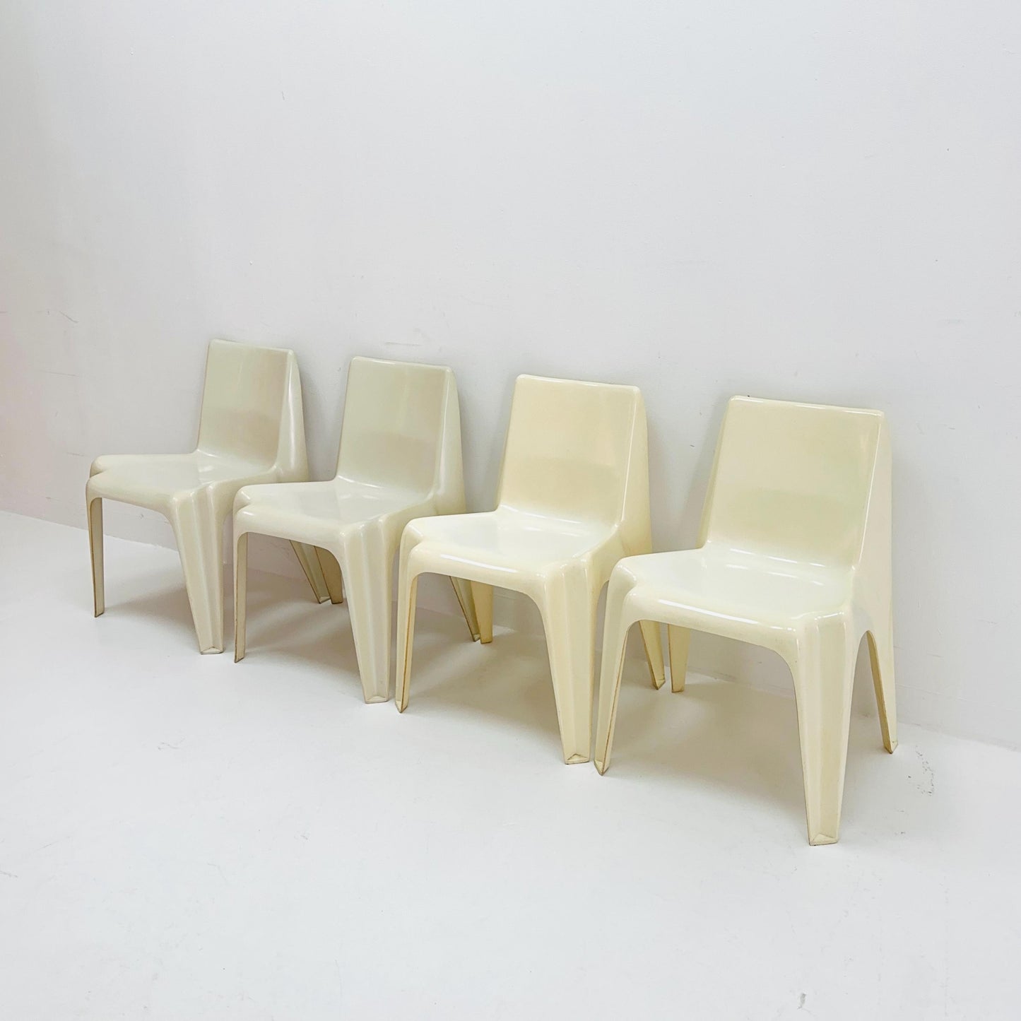 Space age Set of 4 cream white Dining chairs Bofinger BA1171 chair by Helmut Bätzner,1970 Germany