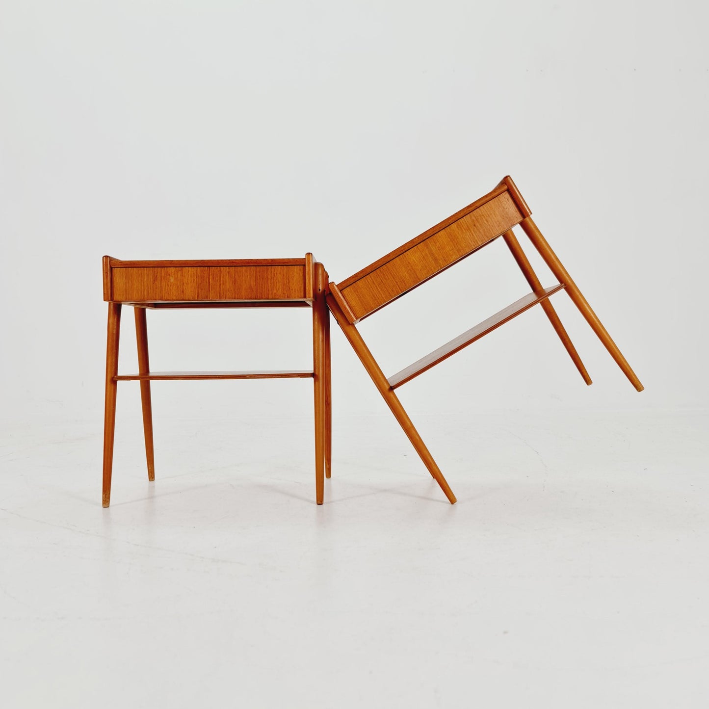 Pair of Swedish Midcentury Teak Vintage Side table/ Bedside table/ Night stand by Carlström & Co, 1960s