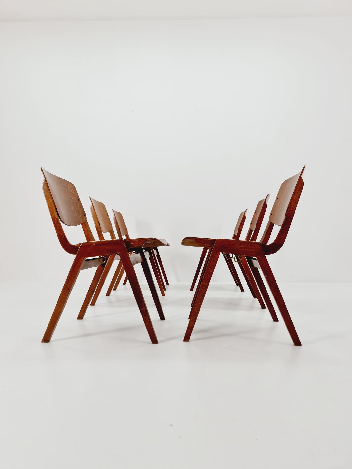 1 of 6 Mid century Bauhaus Dining Chairs By Thonet , Germany , 1960s