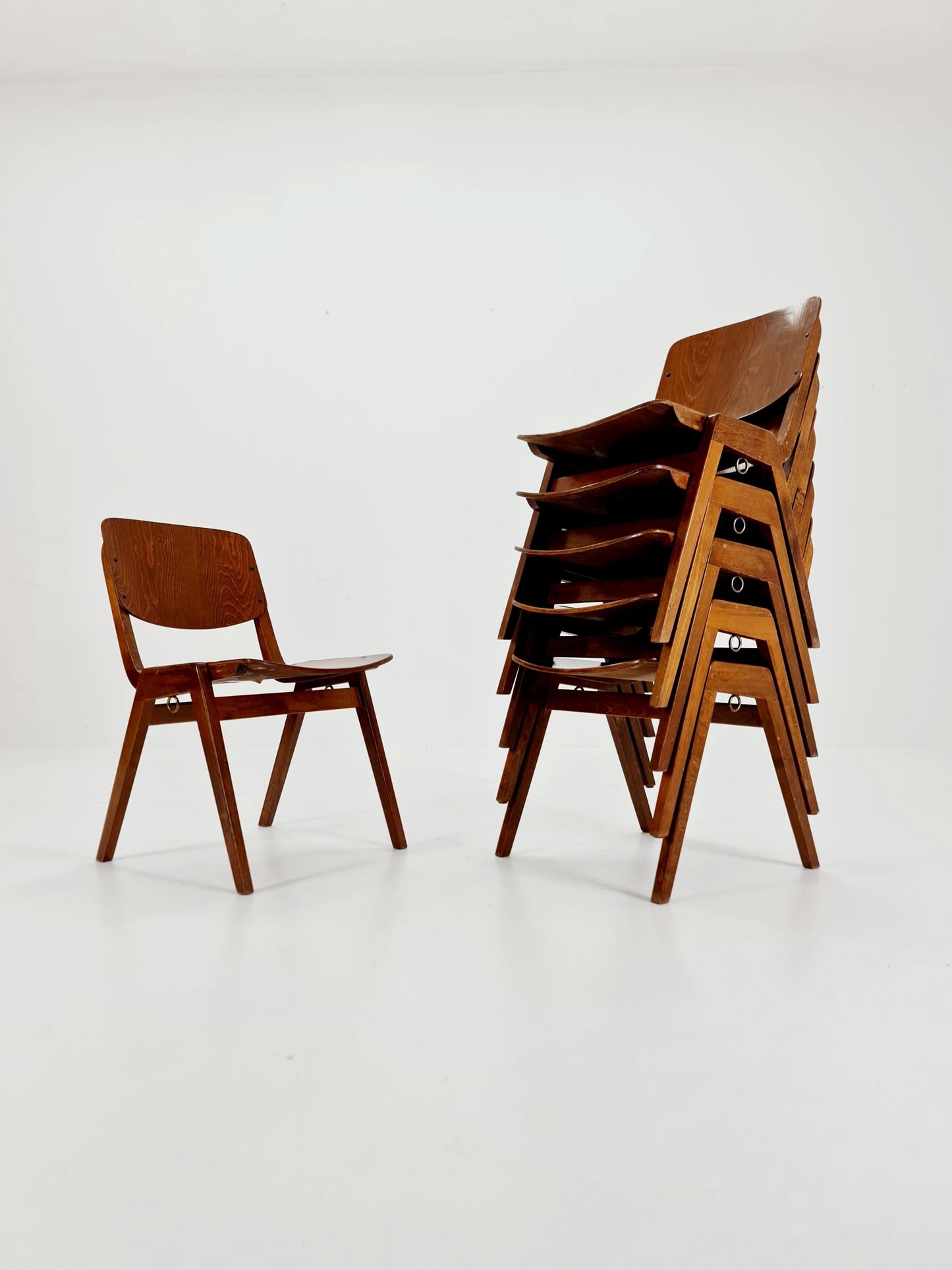 1 of 6 Mid century Bauhaus Dining Chairs By Thonet , Germany , 1960s