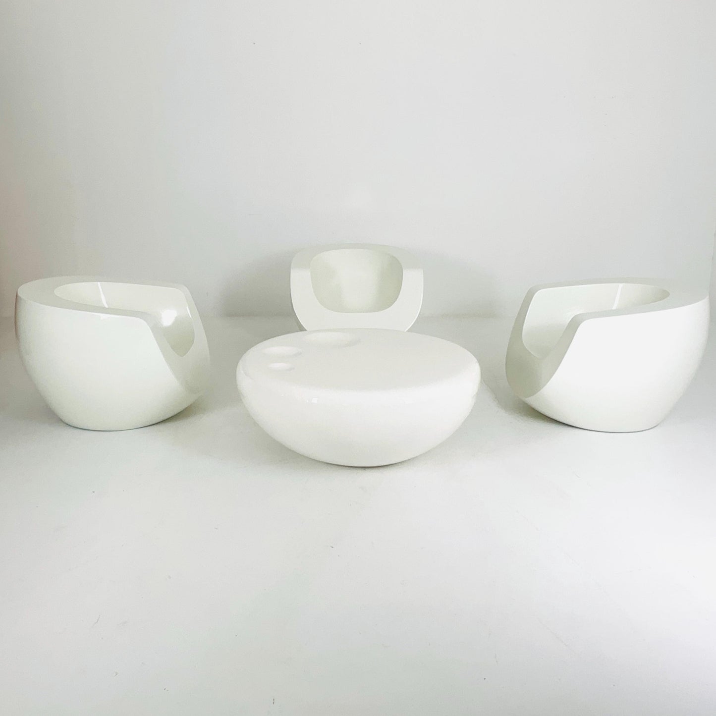 Set of 3 “Moon” Armchairs & Matching Table by Mike To for Infiniture, 1980s