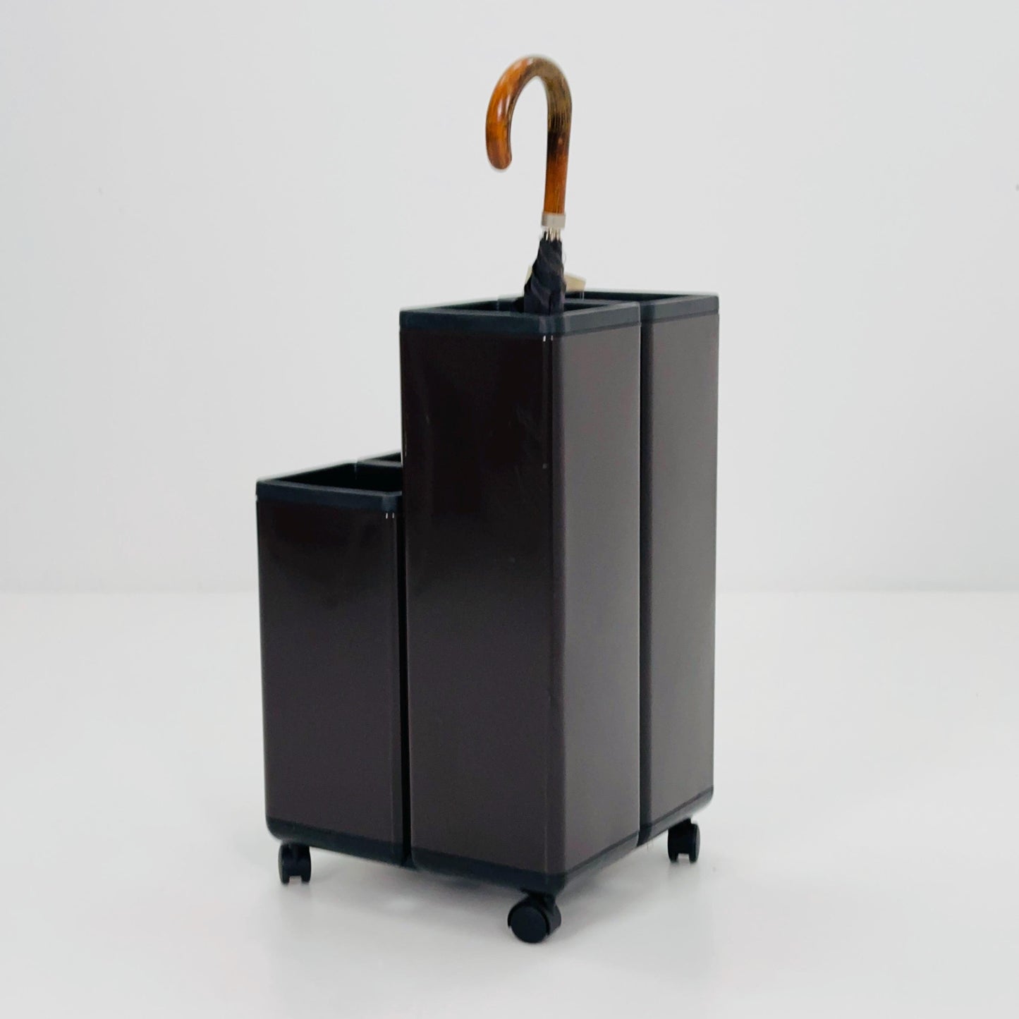 Mid century Brown Trolley by Giovanni Pelis for Neolt, Italy, 1960s – Architect & Designer Organizer