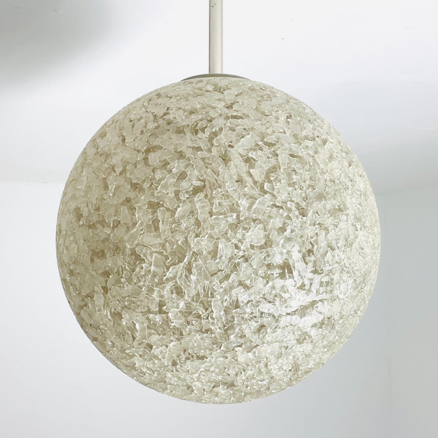 Mid century “Sugar Ball” hanging lamp by John & Sylvia Reid for Rotaflex 1960s