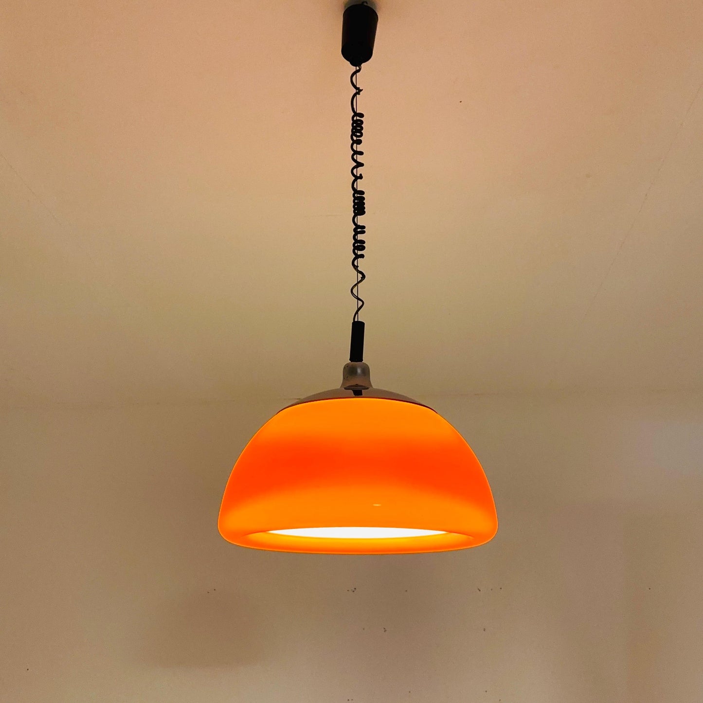 Vintage Space Age Lighting / Orange Pendant Light / 70s Retro Pull Down Ceiling Lamp by Cosack Leuchten Germany