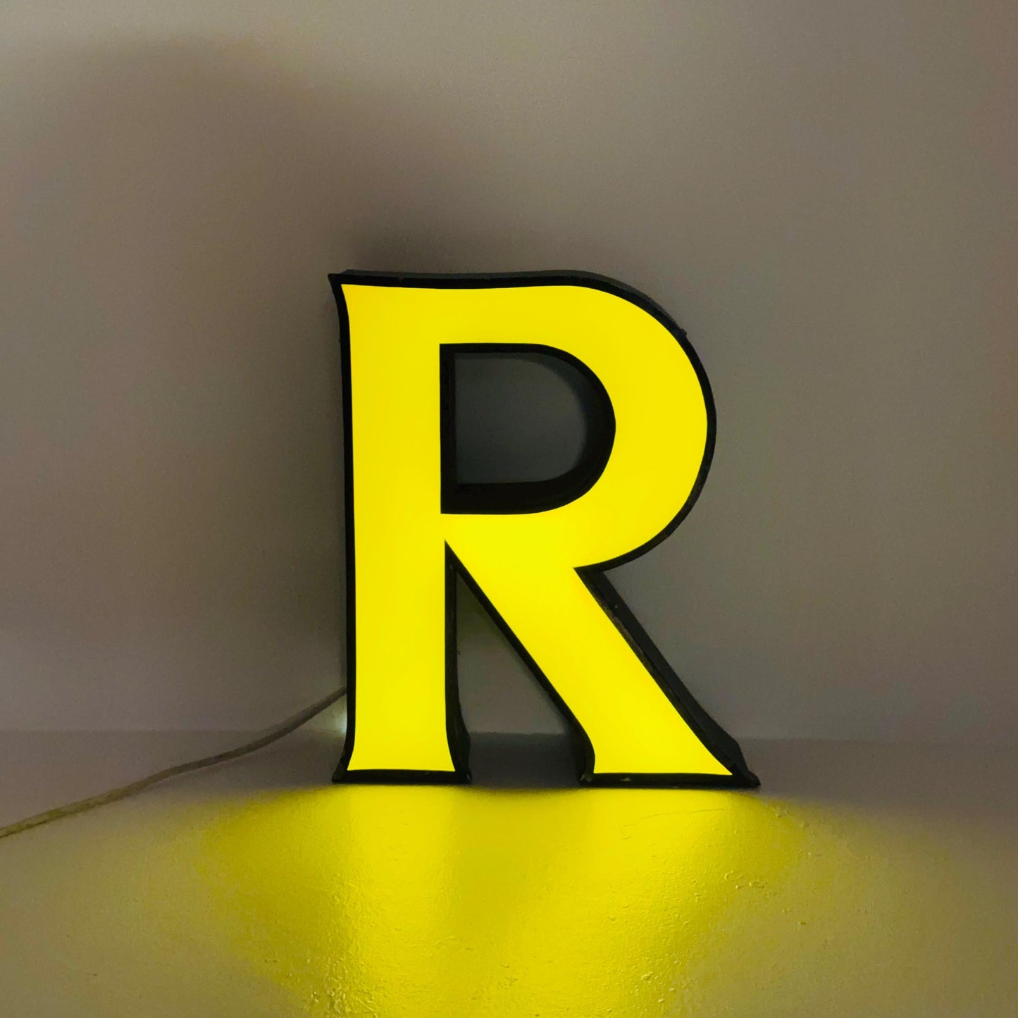 Mid century Large Illuminated Letter “R” – Yellow Plexiglass & Metal Sign Germany 1980s