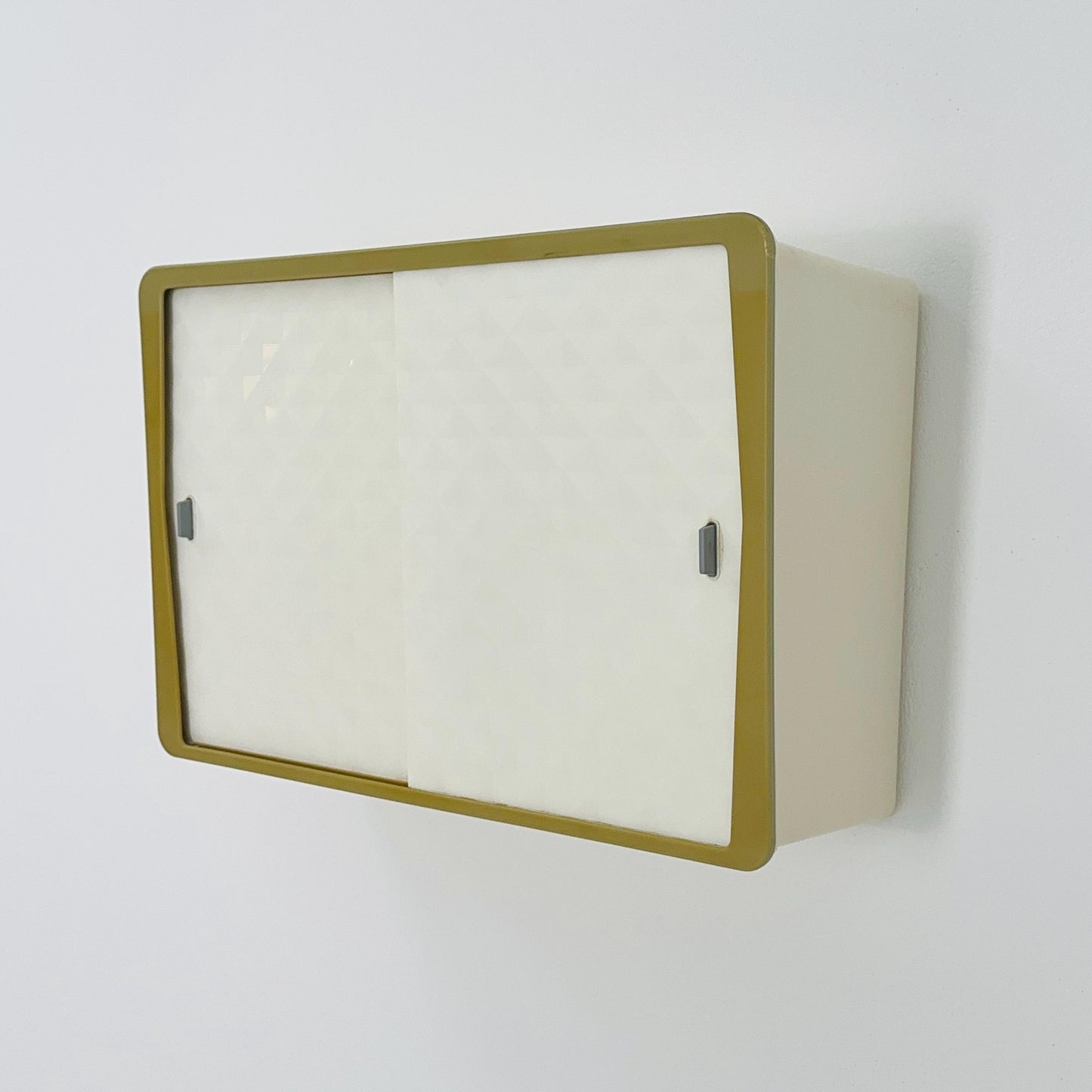Space Age Bathroom Wall Medicine Cabinet, 1980s Germany