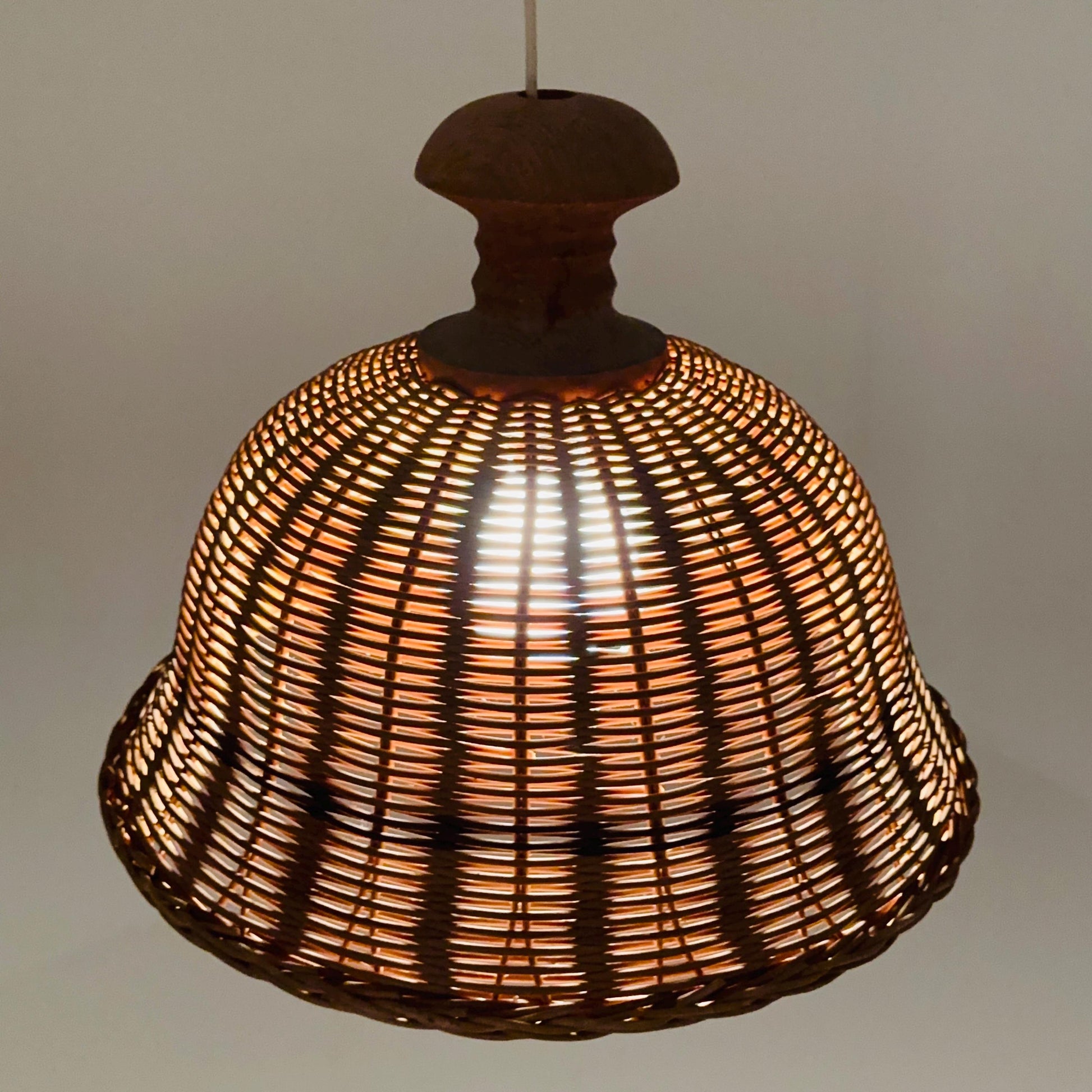 Bambus Rattan wooden Mid-Century chandelier 1960s