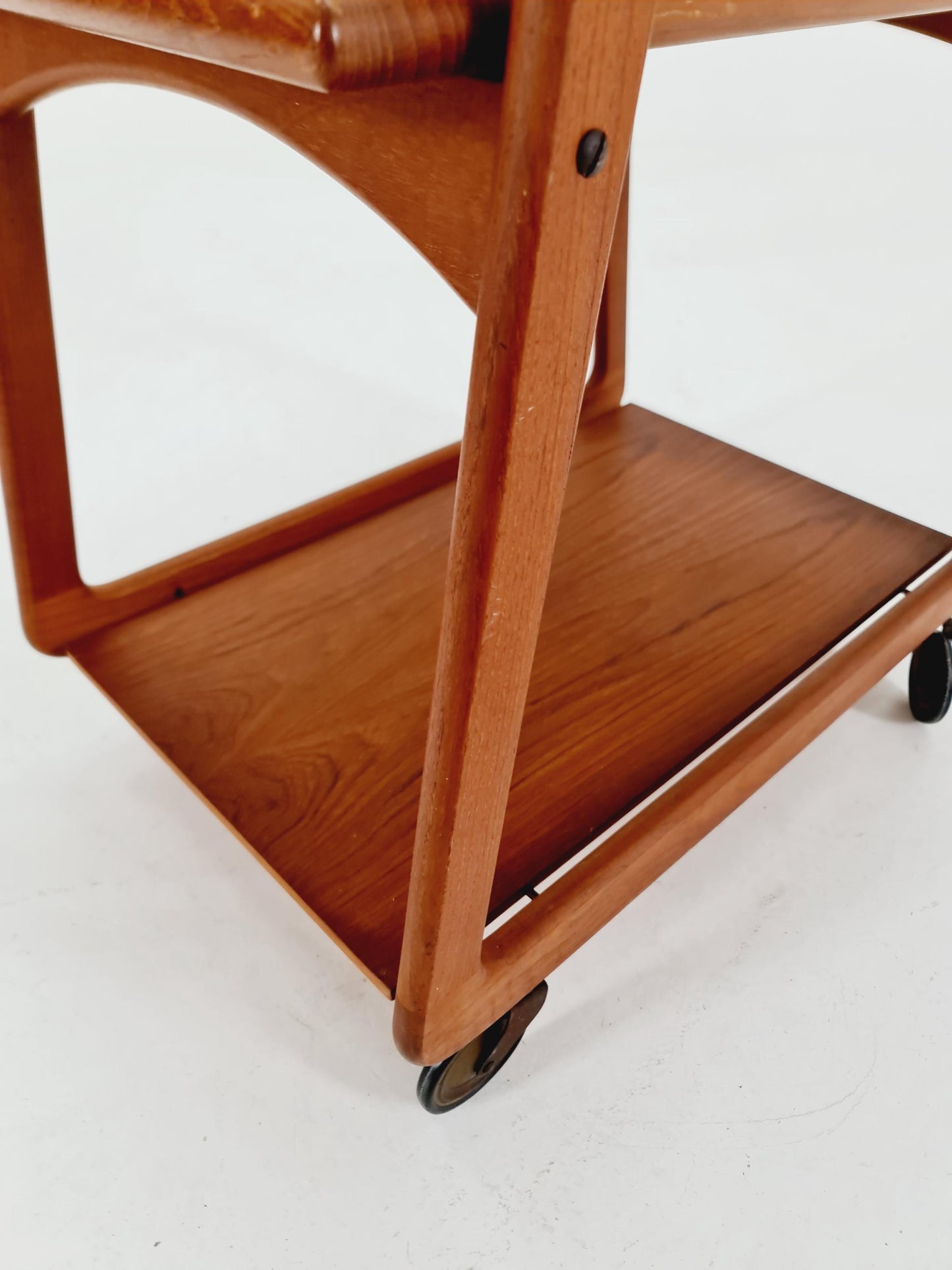 Vintage mid century danish trolley in solid teak/ bar cart By SIKA Mobler , 1960s