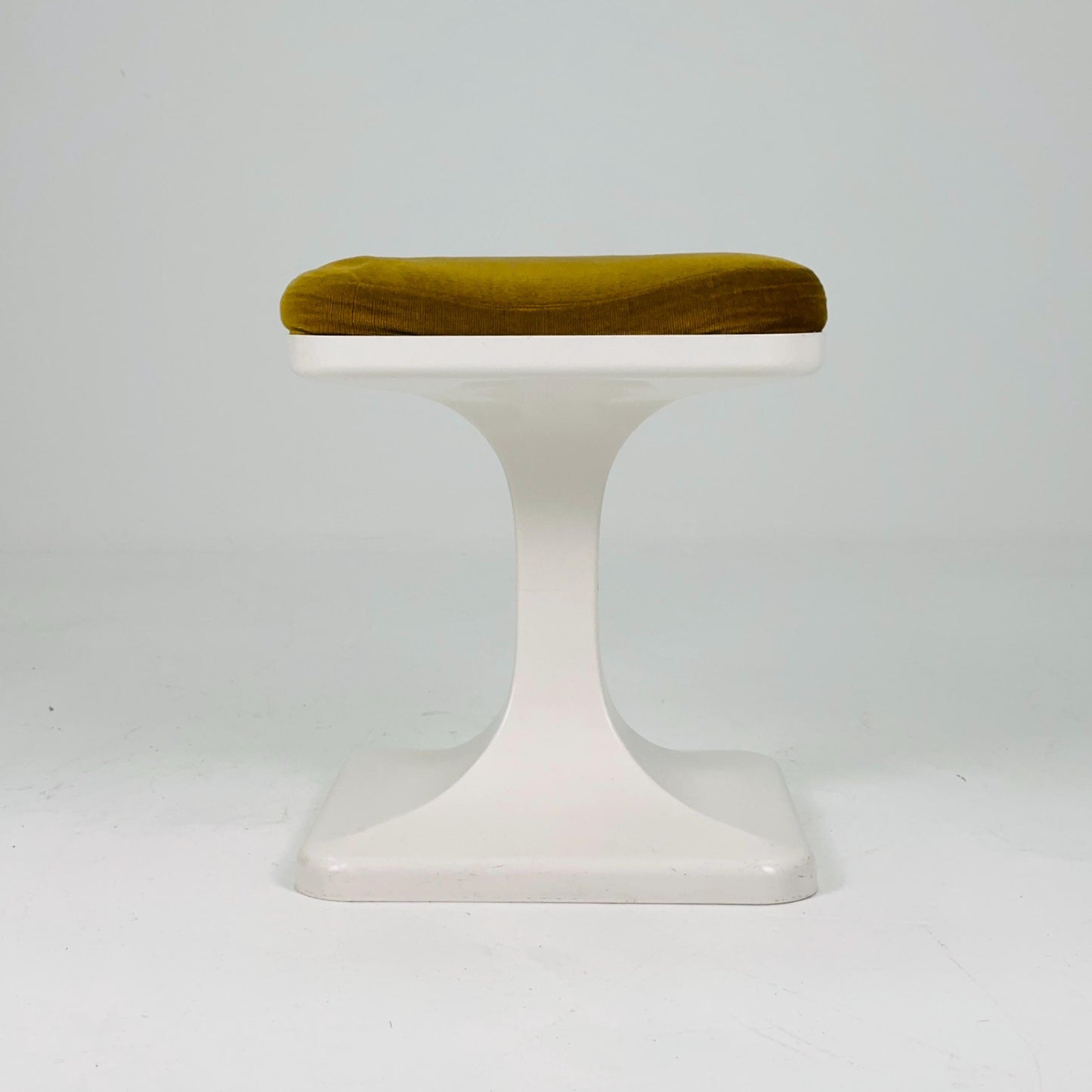 Mid-Century Space Age mustard Stool by Luigi Colani for Sulo Caroline, 1970s