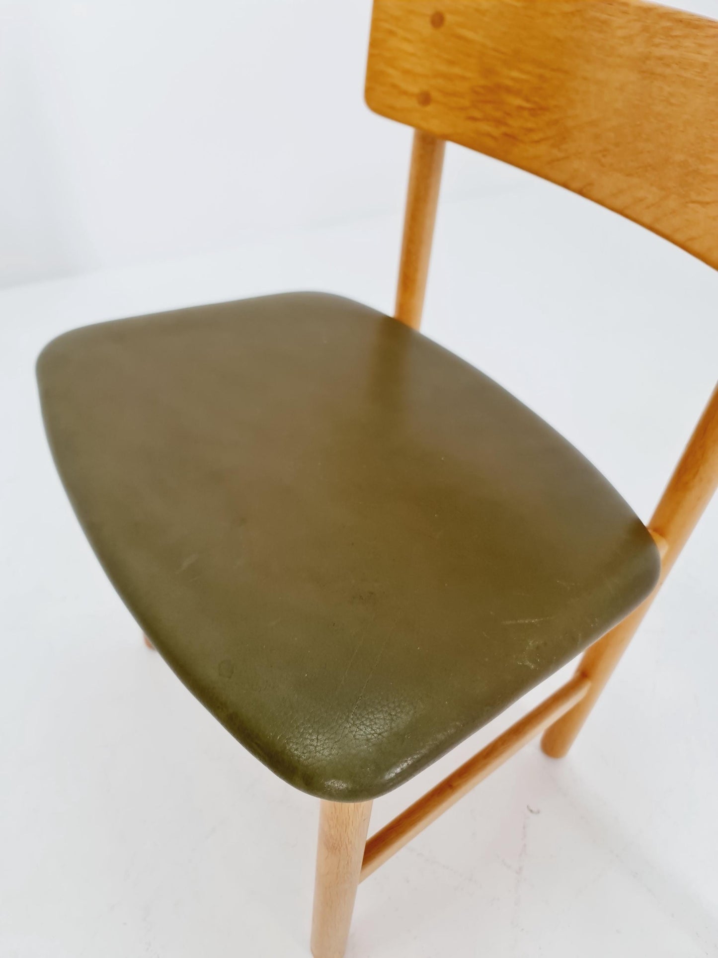 Mid Century Dansih Oak and Leather chair by Børge Mogensen for Fredericia stolfabrik , 1960s Set of 4