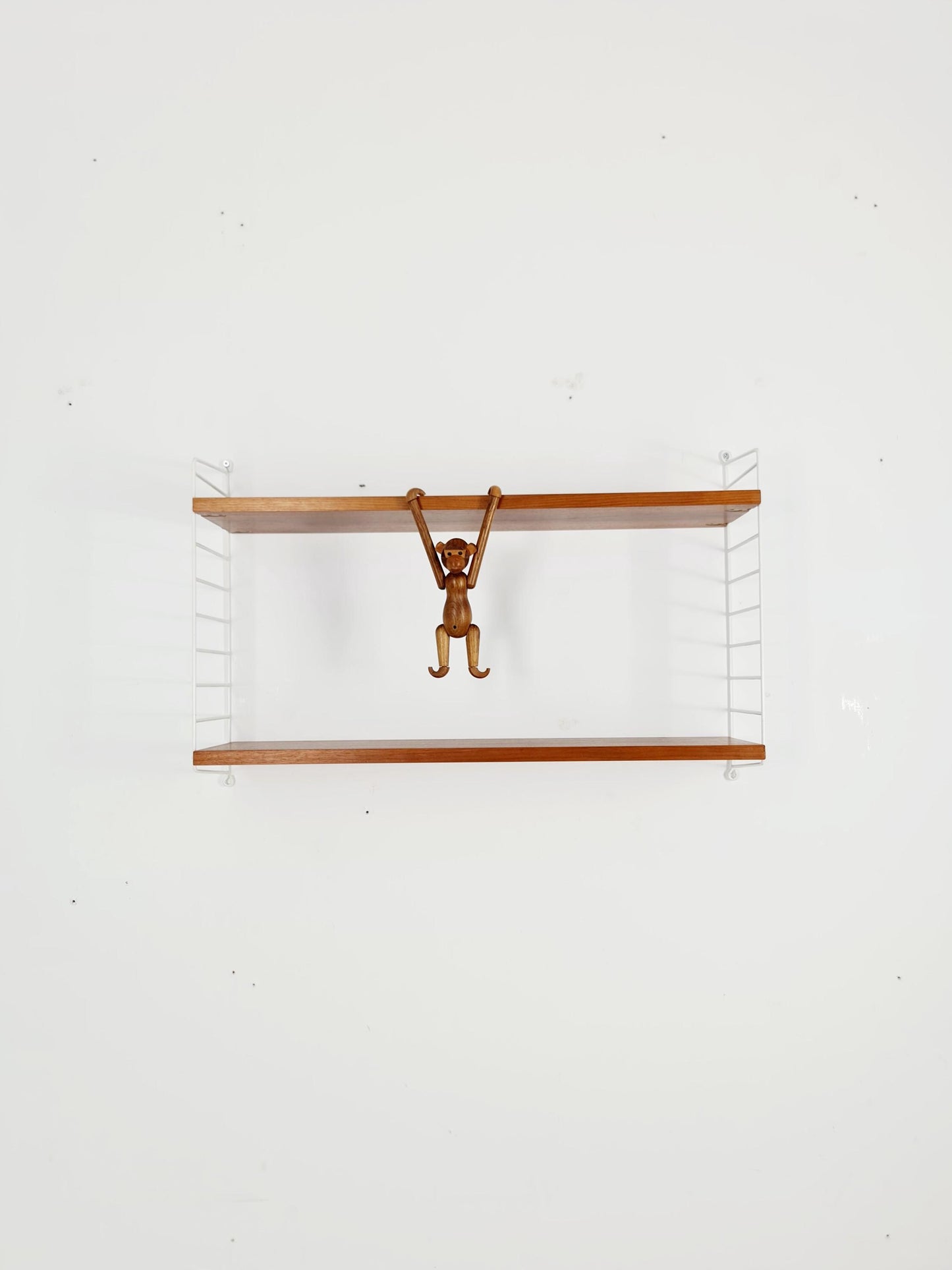 Original MCM Teak shelving system - consists of White lacquered metal ladders, from string Stockholm 1960s