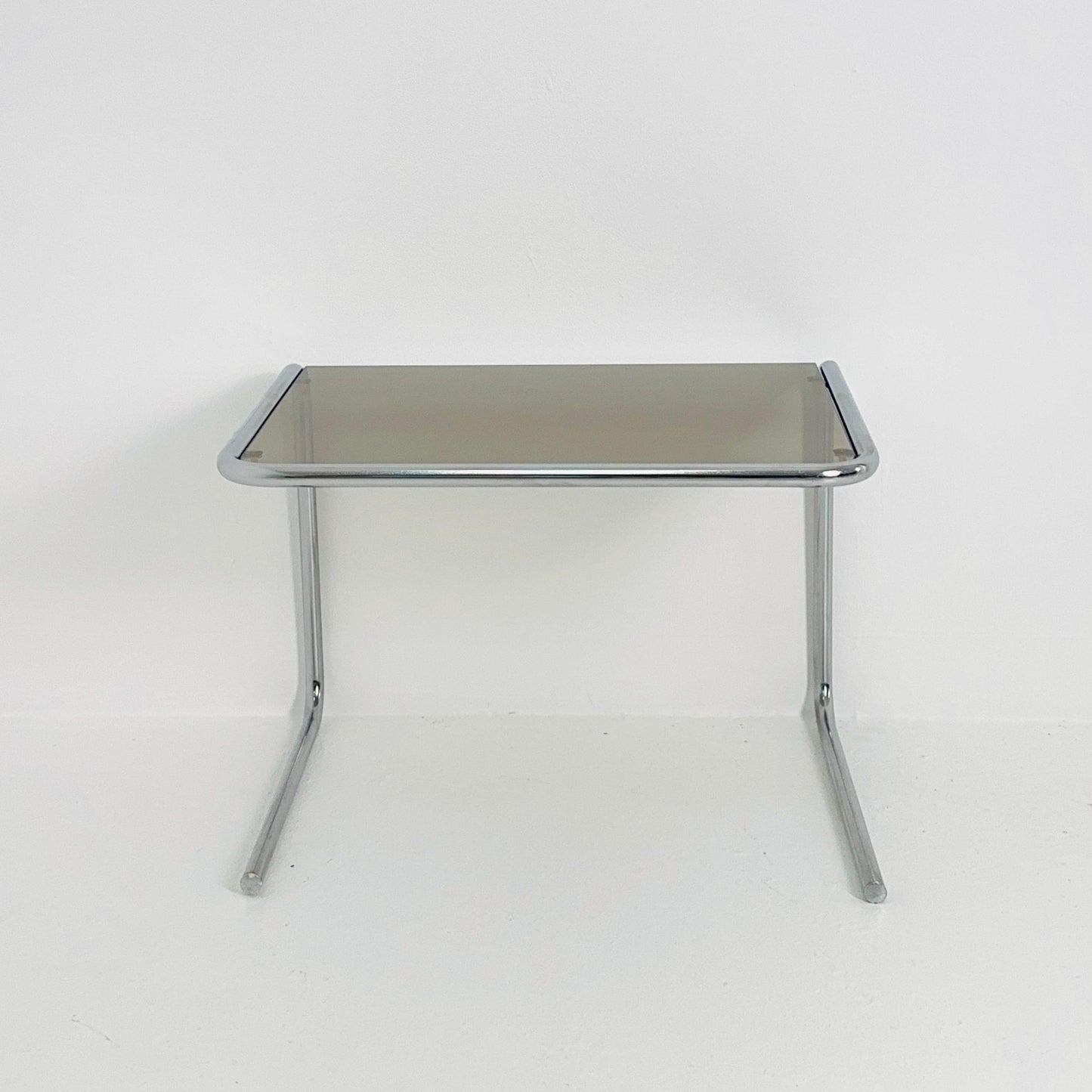 Mid Century Modern Chrom And Smoked Glass Stand side Table , by Marcel Brauer 1980s
