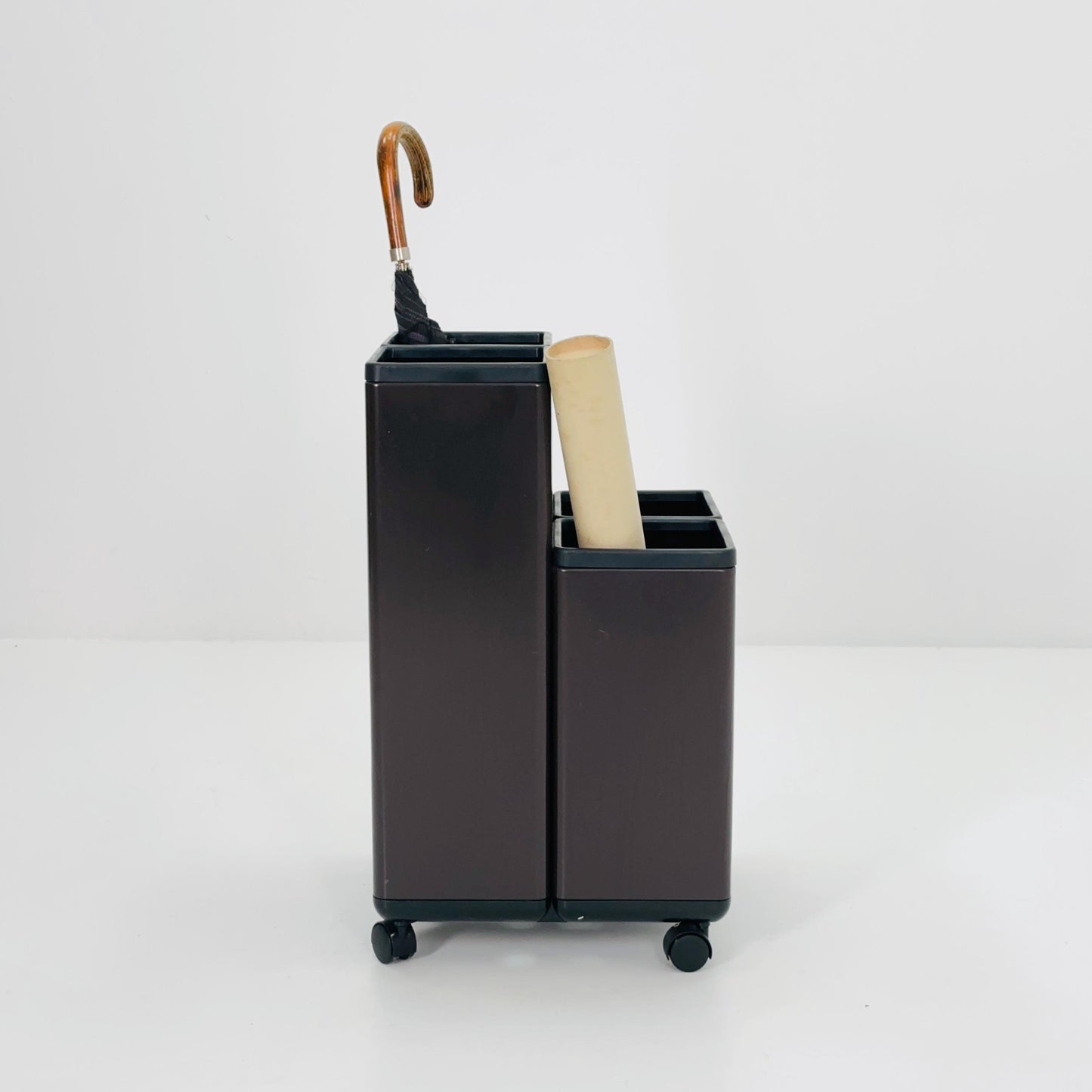 Mid century Brown Trolley by Giovanni Pelis for Neolt, Italy, 1960s – Architect & Designer Organizer