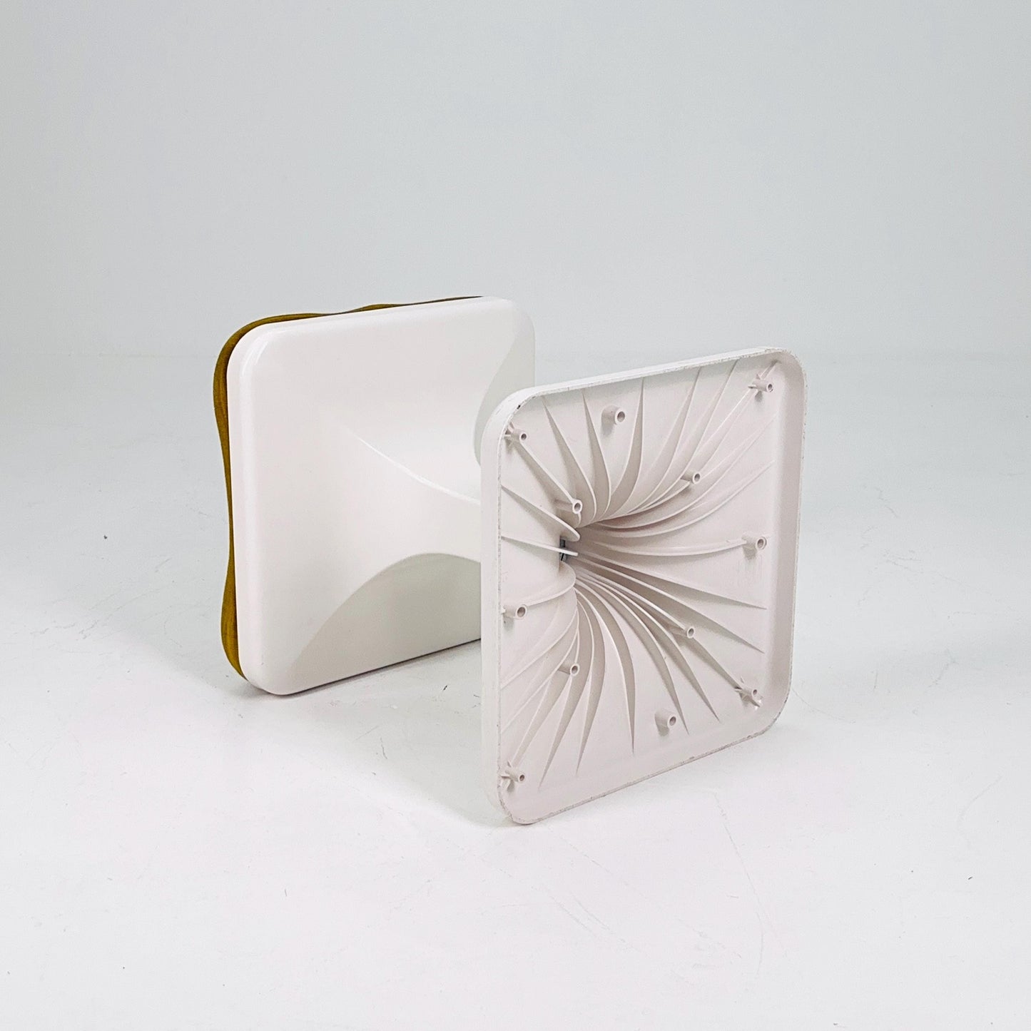 Mid-Century Space Age mustard Stool by Luigi Colani for Sulo Caroline, 1970s