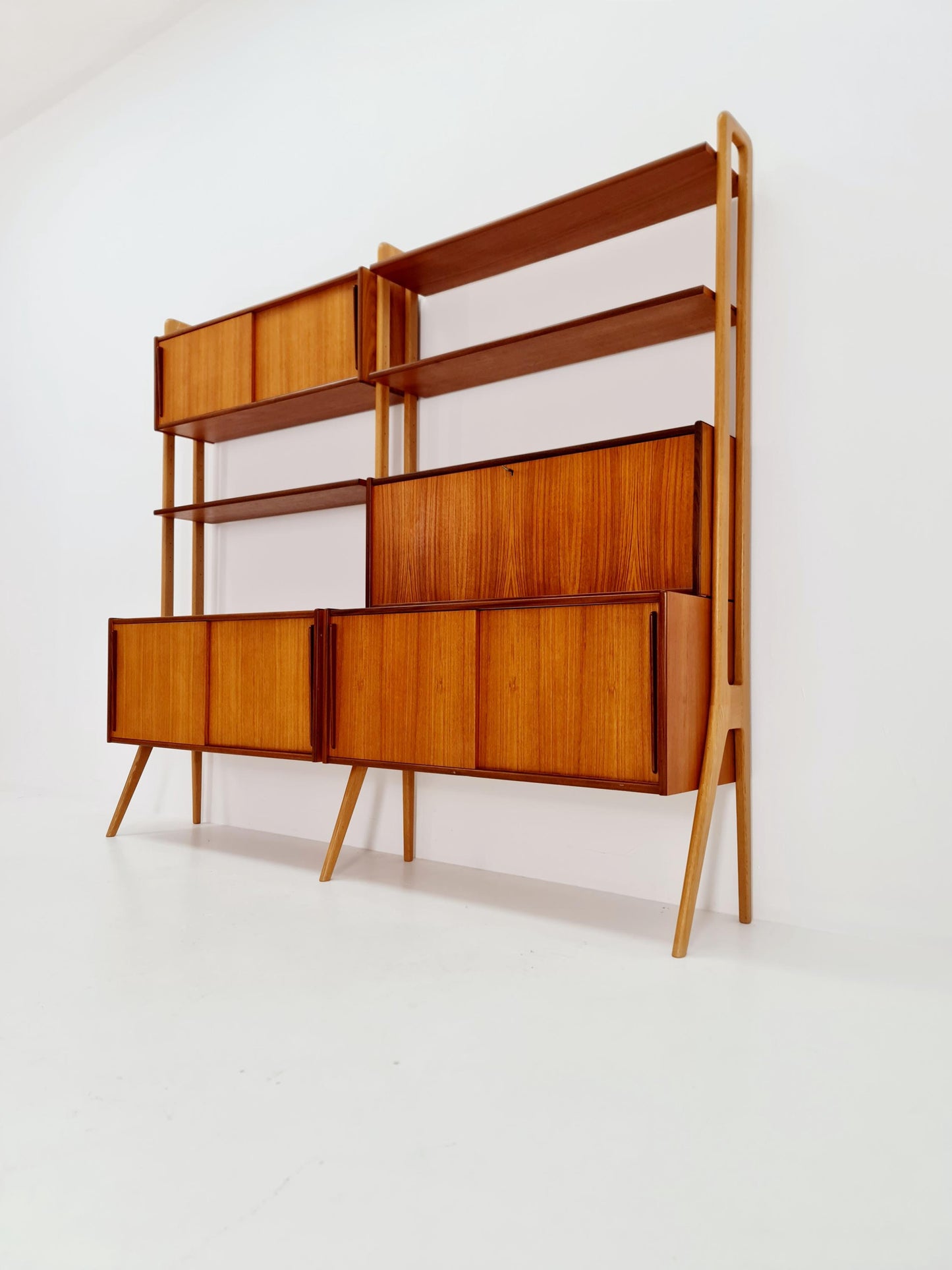 Rare Danish freestanding vintage bookshelf system /room divider by Kurt Østervig for KP Møbler 1960s