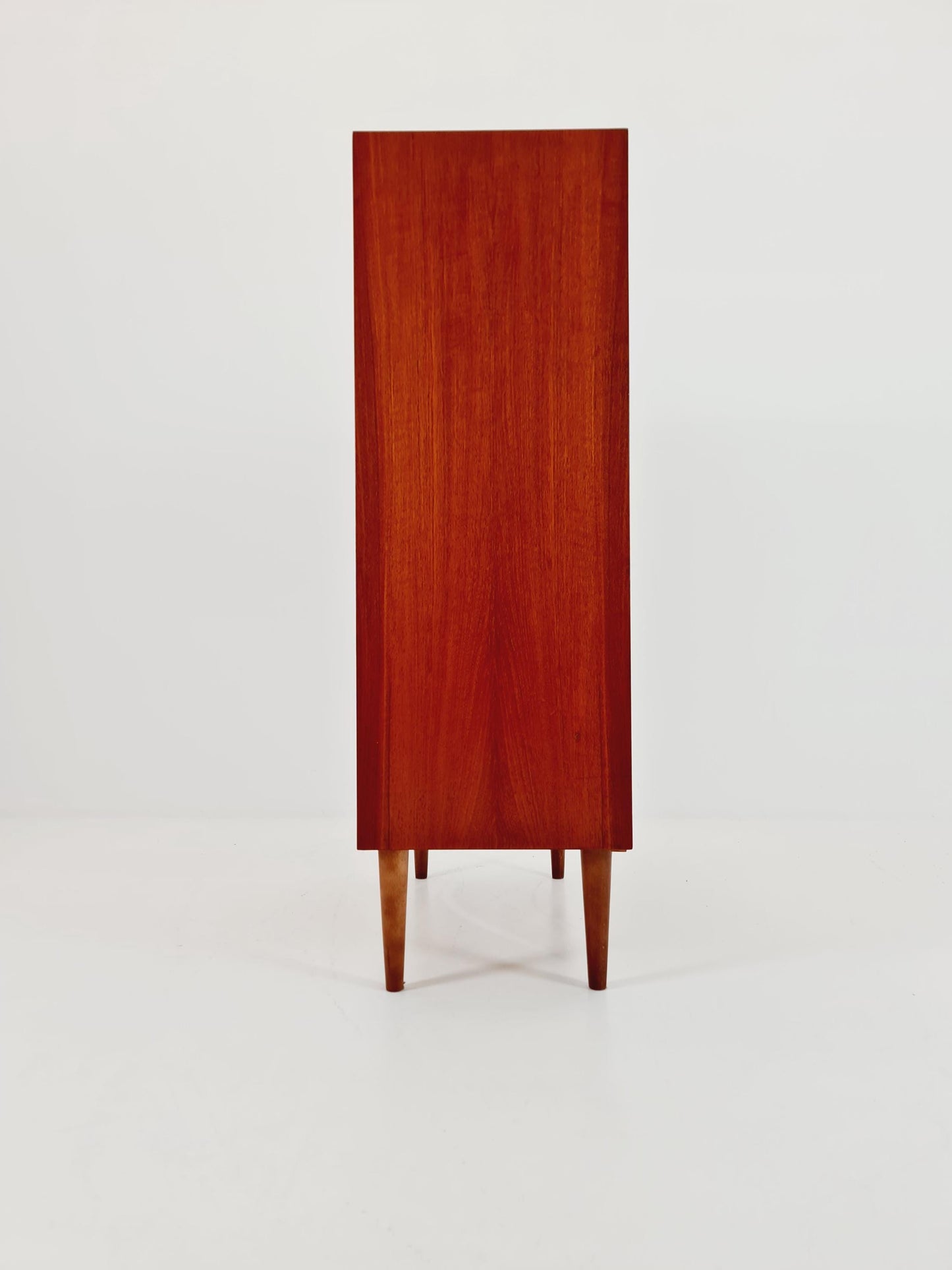 Midcentury Danish teak chest of drawers / drawer dresser / cabinet, 1960s
