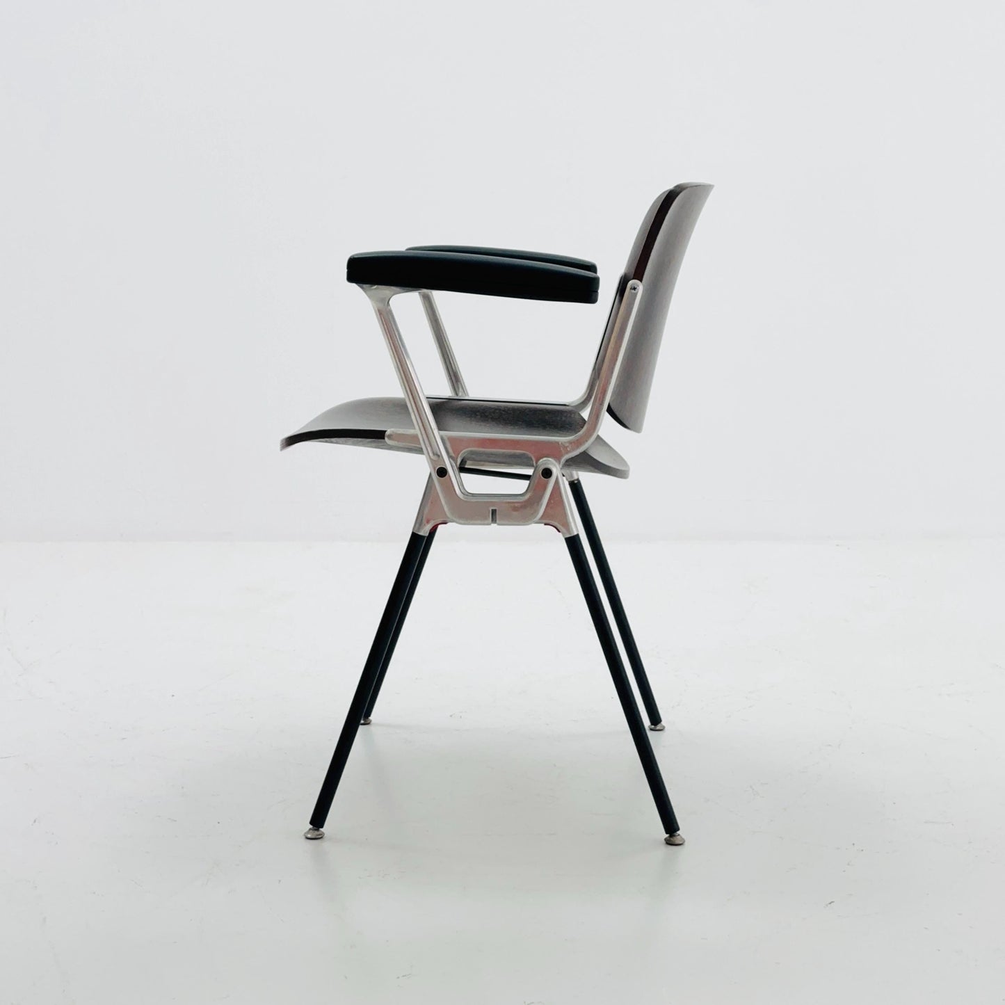 Mid Century Armchair by Giancarlo Piretti for Castelli 1980s Italy ,
