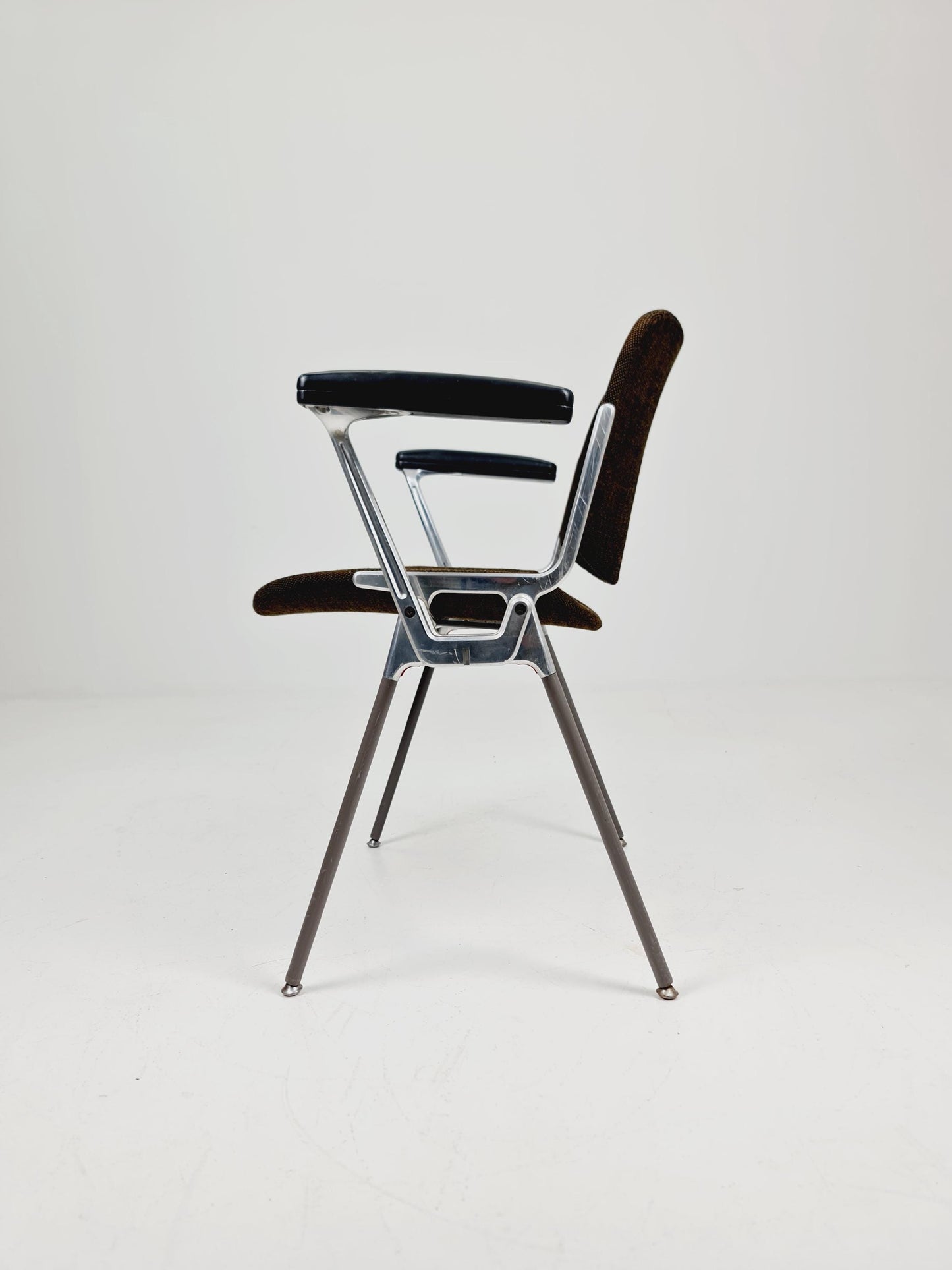 Italian Brown Fabric Castelli arm chairs by Giancarlo Piretti, 1970s