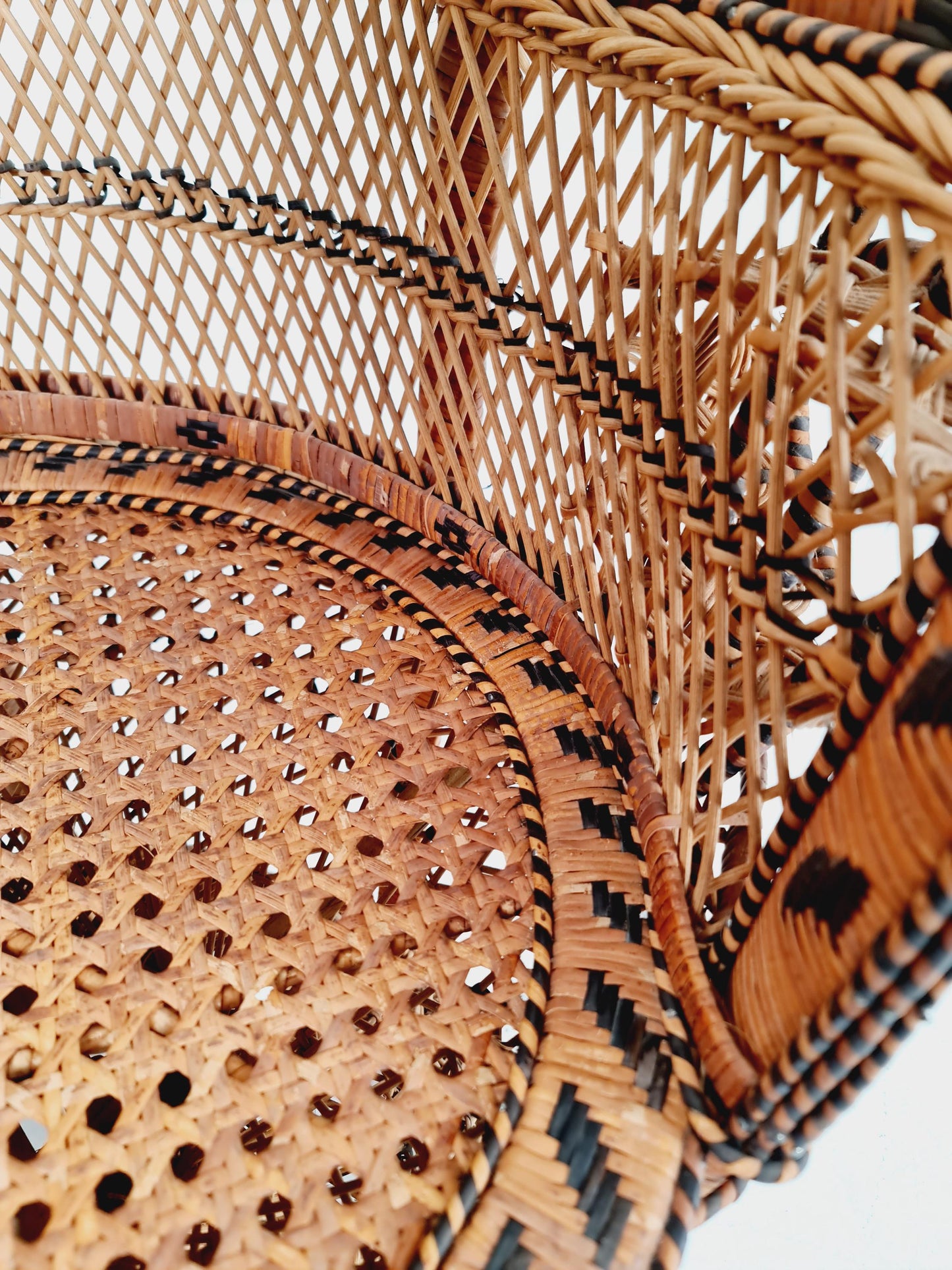 Mid century Classic Wicker Emmanuelle Peacock Chair ca. 1960/70er Jahre